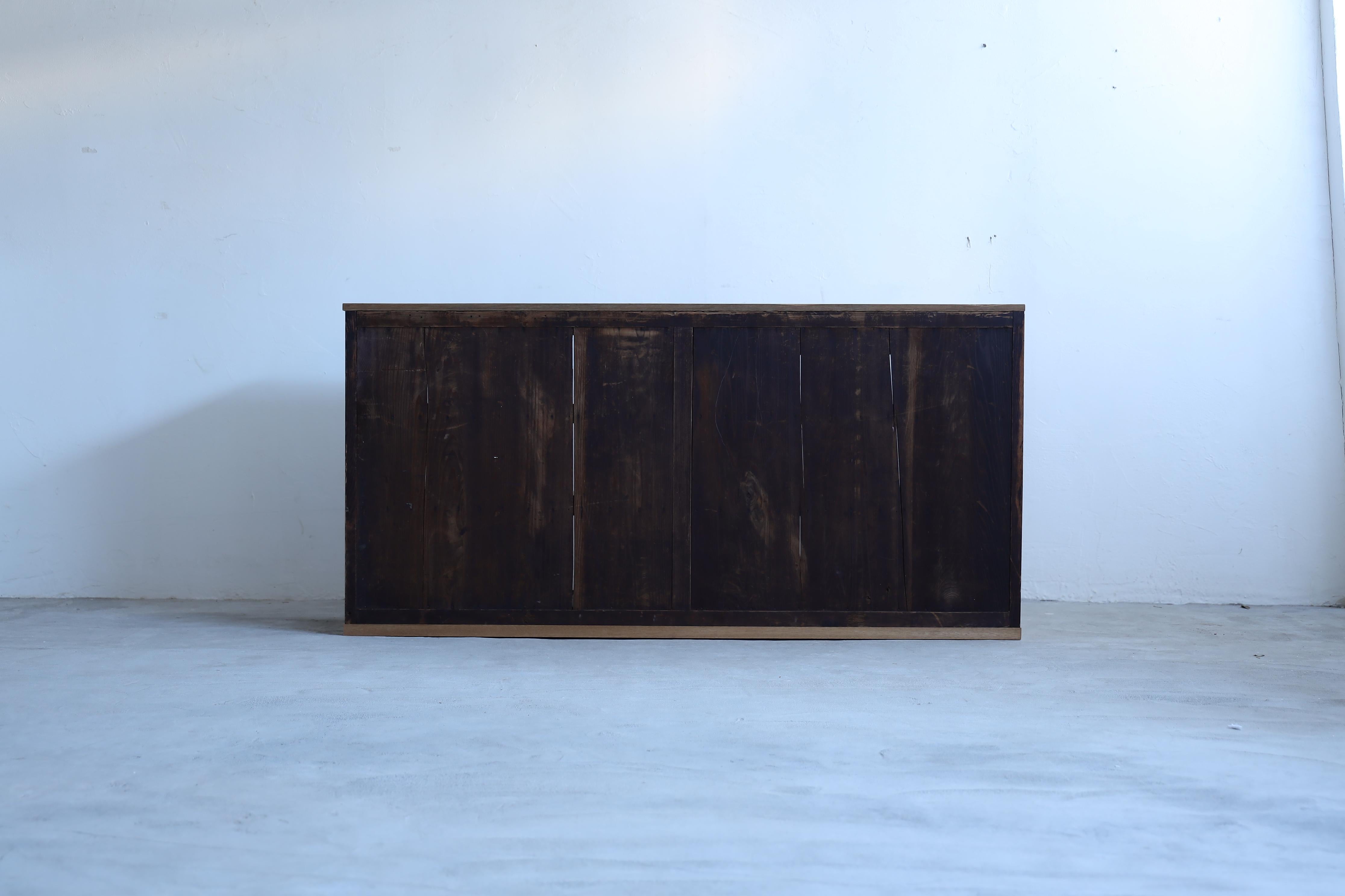 Antigüedades japonesas  Armario Sencillo（oscuro）, Wabi Sabi, Japandi en venta 8