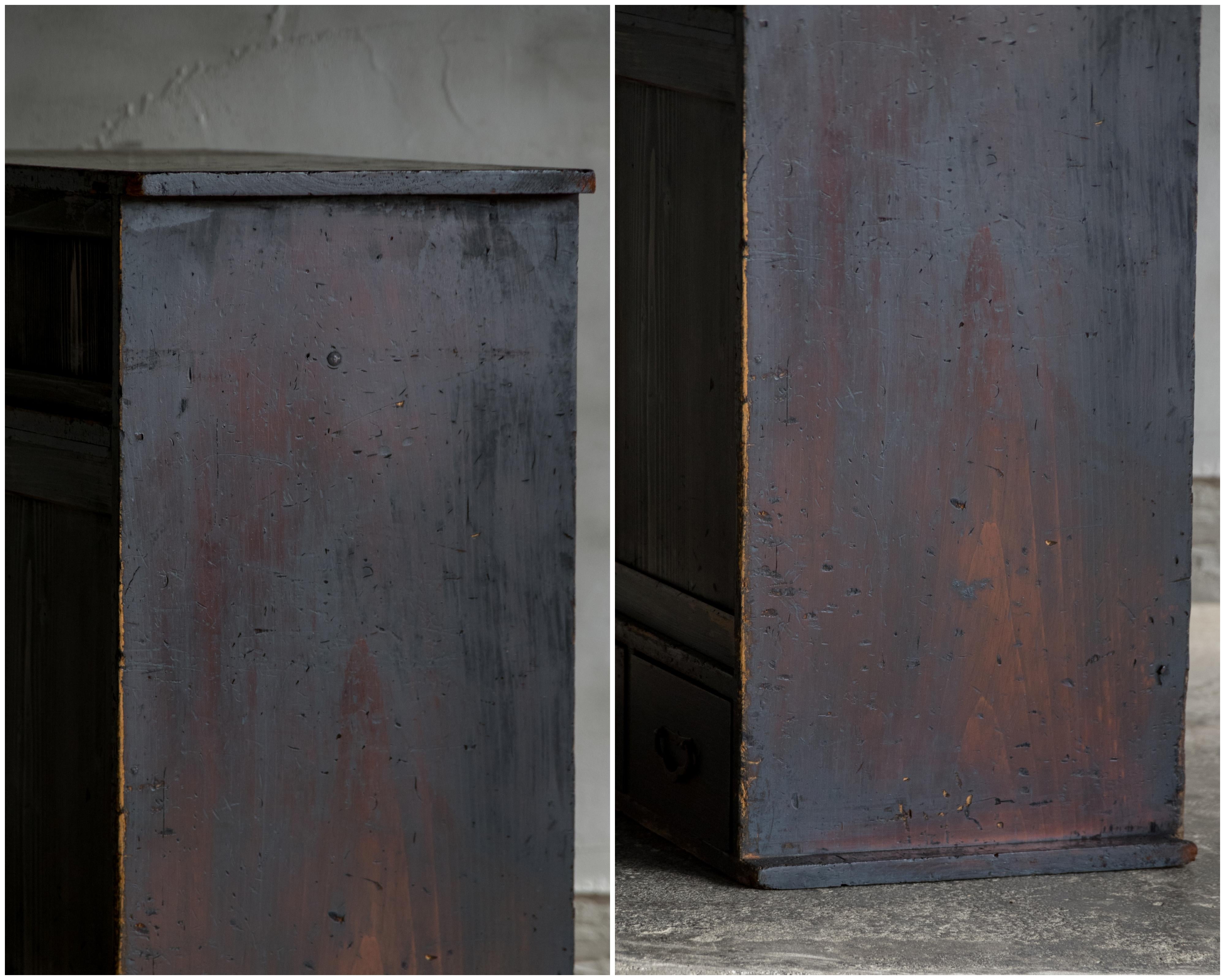 Antico mobile giapponese con ante scorrevoli (Cha Tansu), epoca Taisho (1912-1926), Wabi in vendita 11