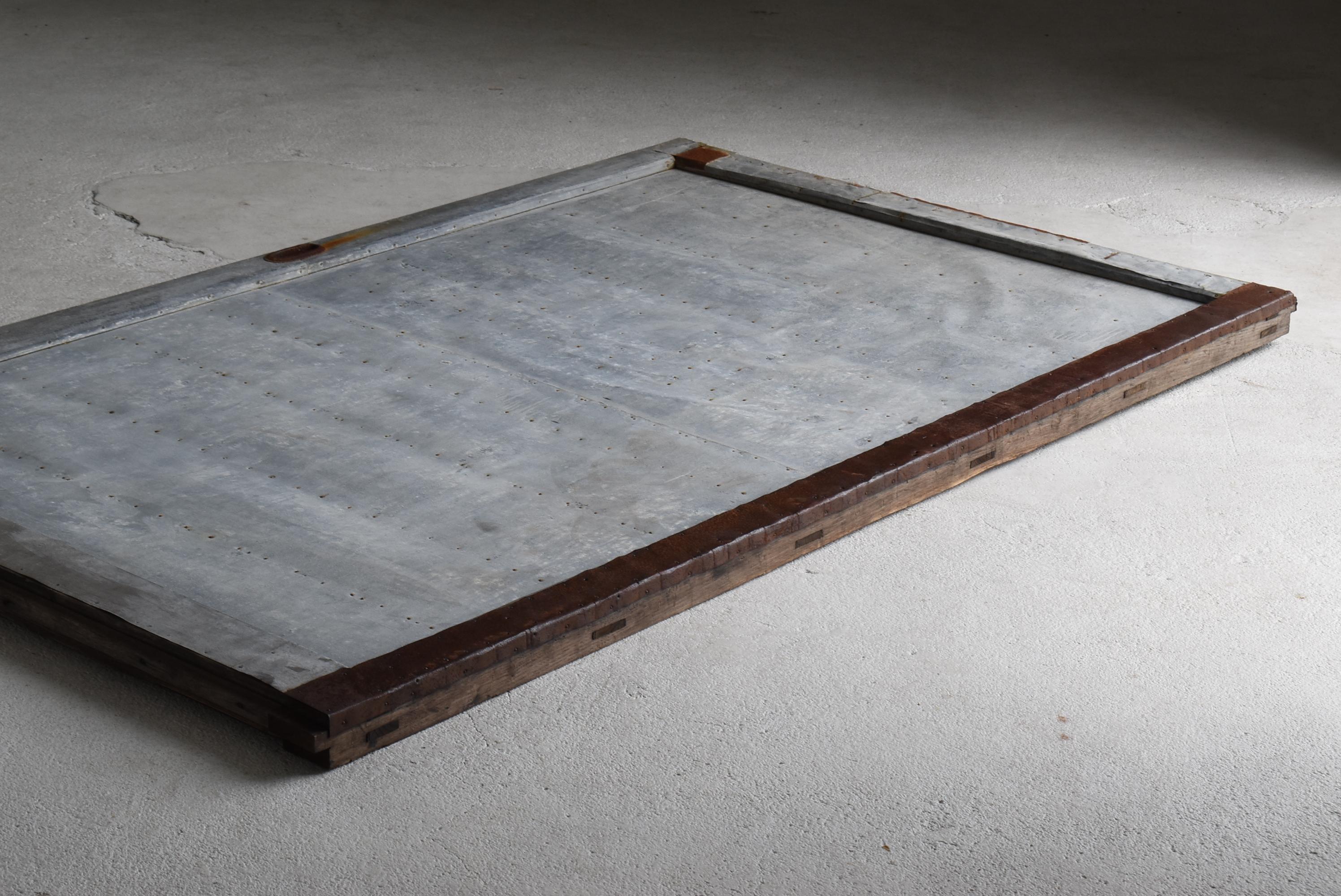 Japanese Antique Sliding Door with Galvanized Steel 1860s-1900s / Wabi Sabi For Sale 9