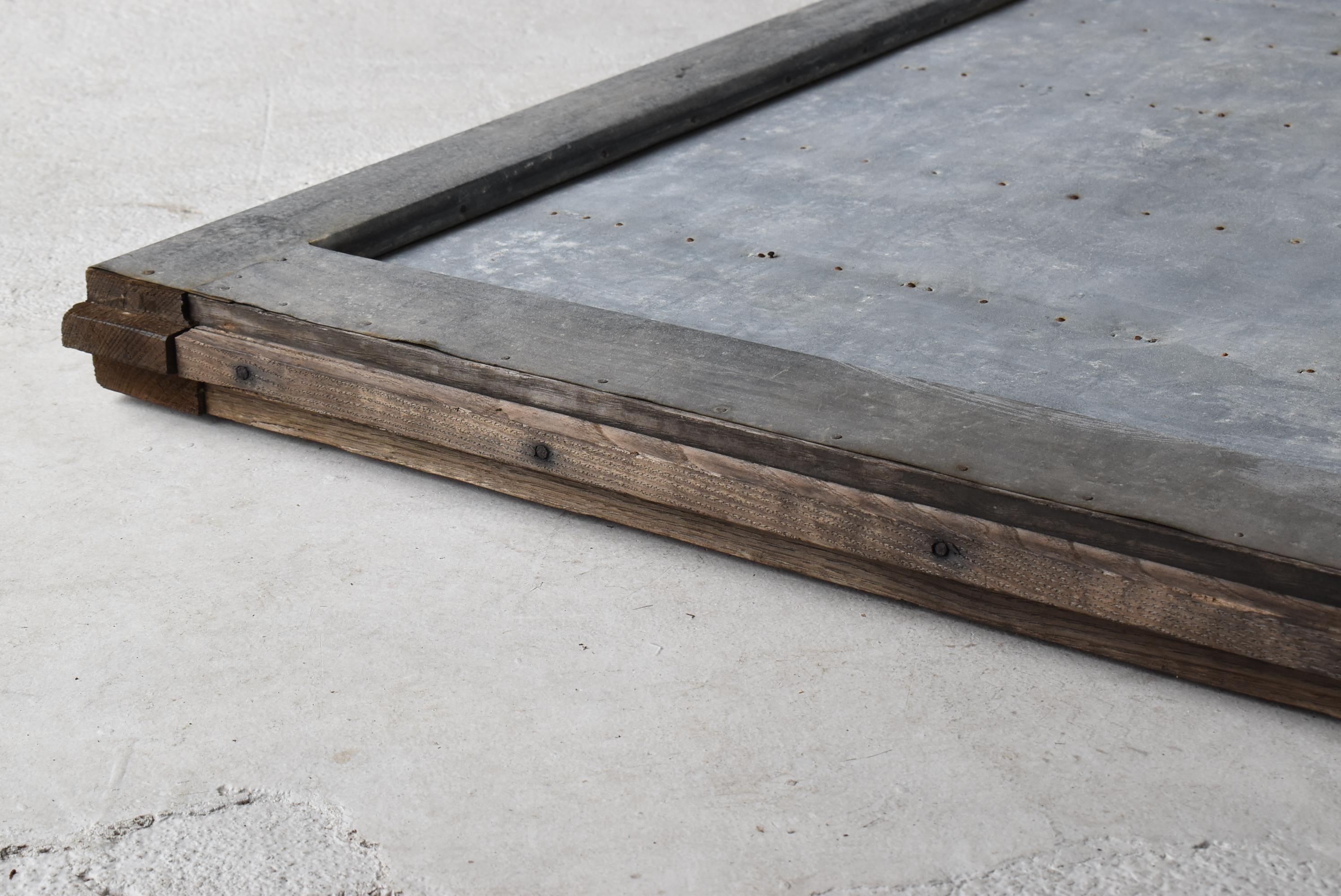 Japanese Antique Sliding Door with Galvanized Steel 1860s-1900s / Wabi Sabi For Sale 11