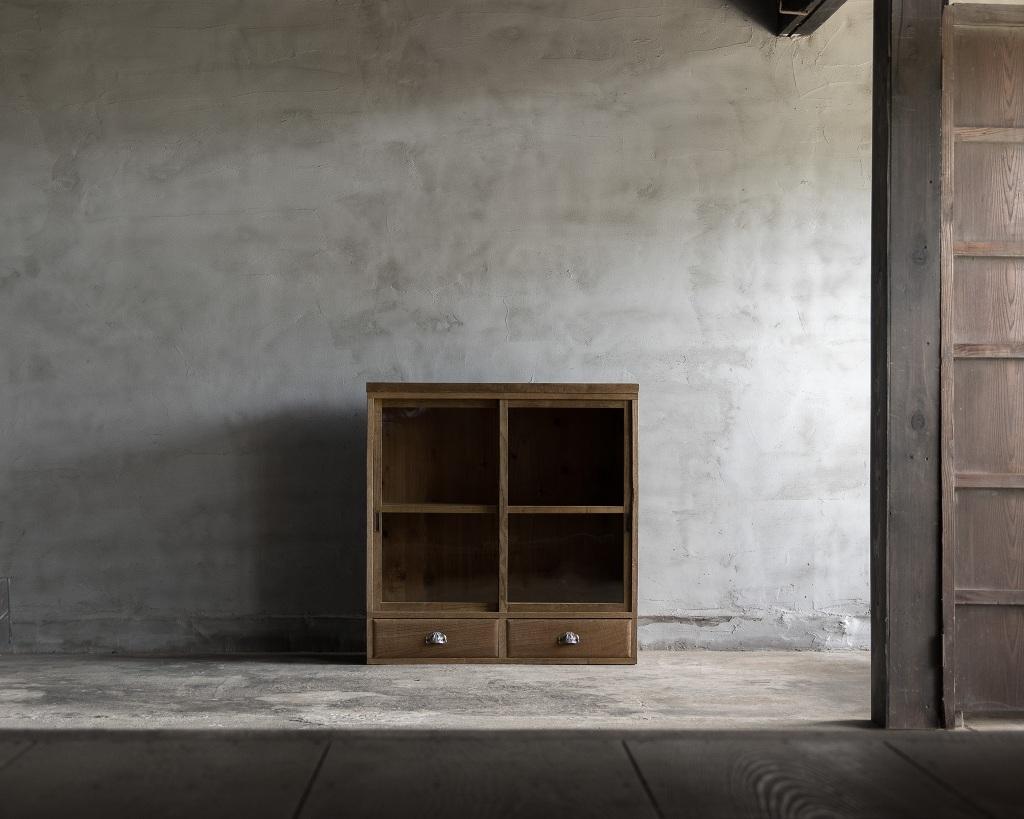 Japanese Antique Sliding Glass Door Cabinet, Early Showa Period '1926-' For Sale 5