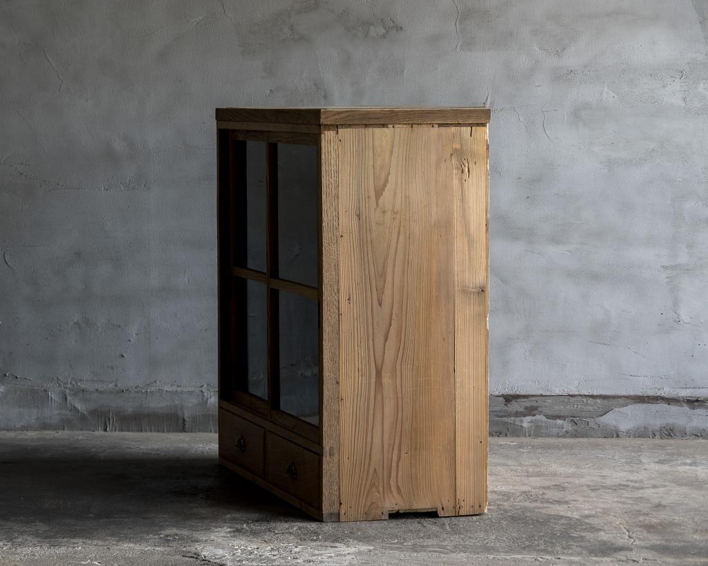 Japanese Antique Sliding Glass Door Cabinet, Early Showa Period '1926-' For Sale 4