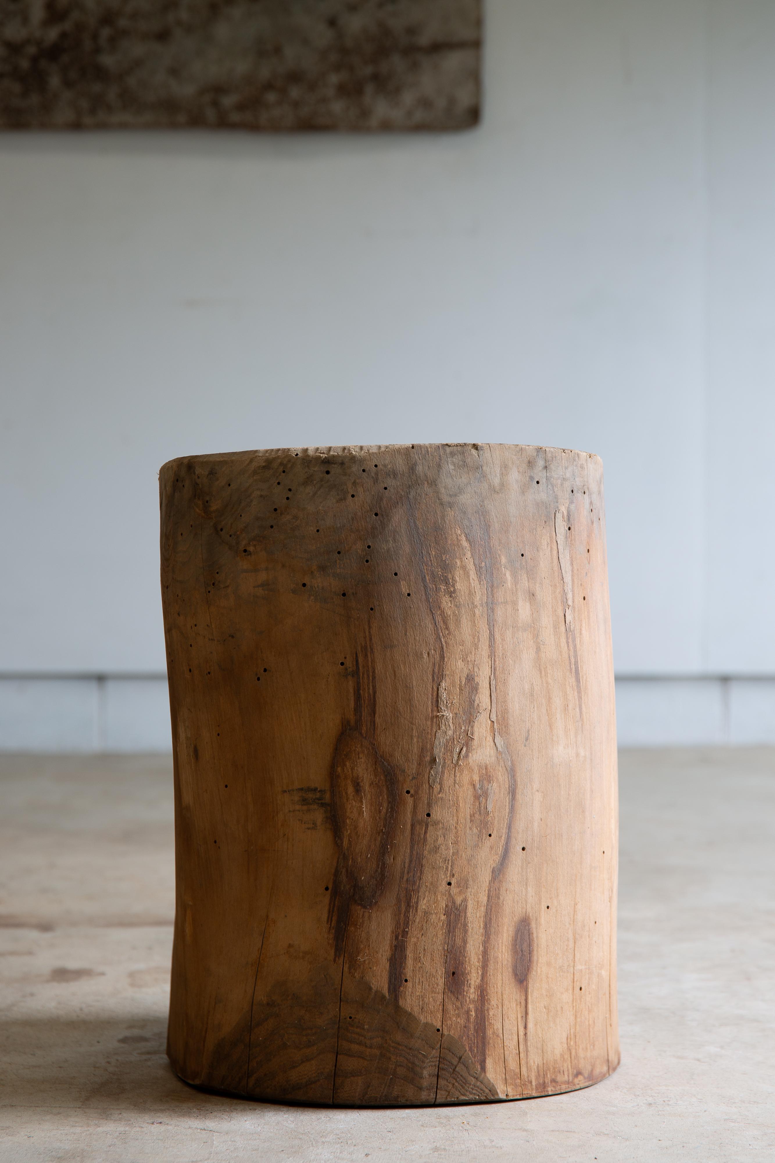 Japanese antique slim wooden mortar. side table / coffee table wabi sabi organic For Sale 5