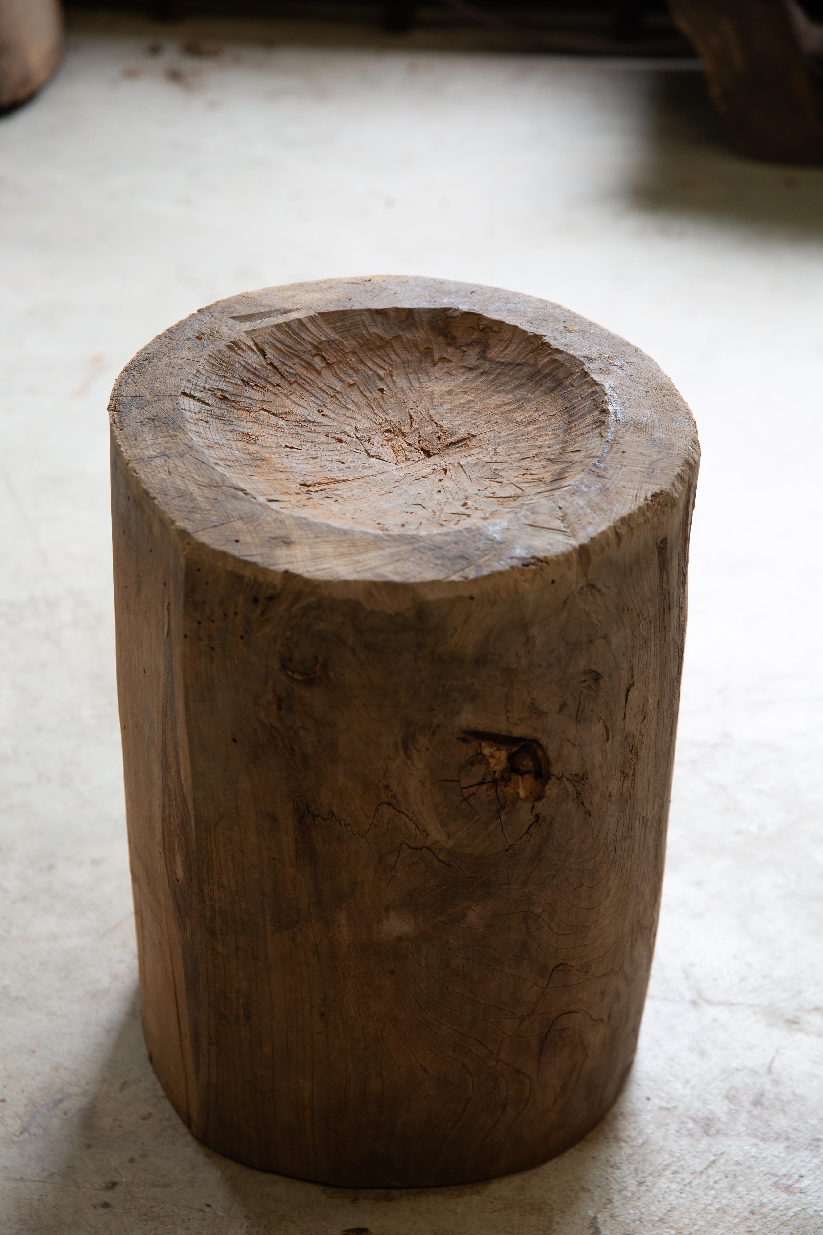 Japanese antique slim wooden mortar. side table / coffee table wabi sabi organic For Sale 7