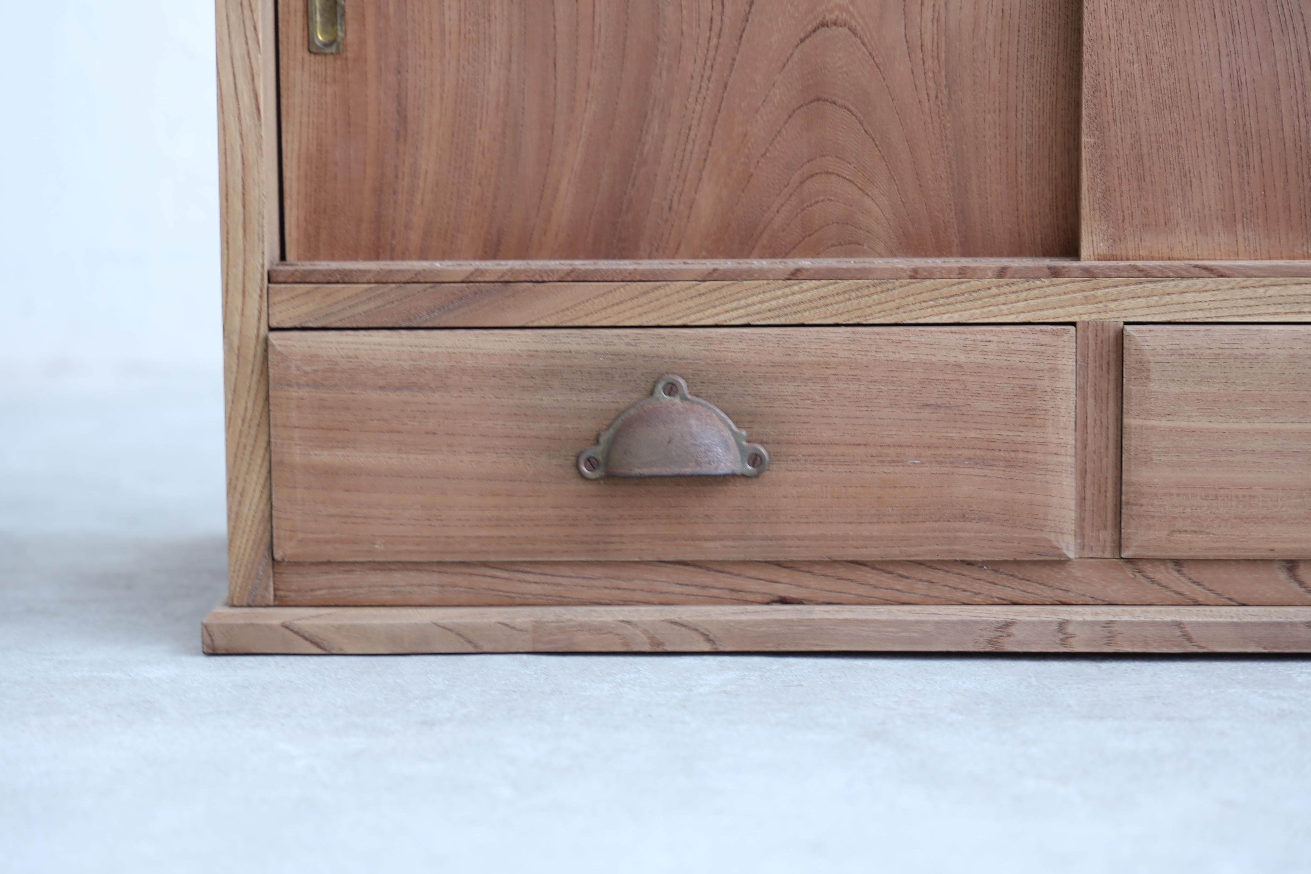 Japanese Antique Small Cabinets, Zelkova sofa sideboard, Wabi Sabi, Japandi For Sale 4