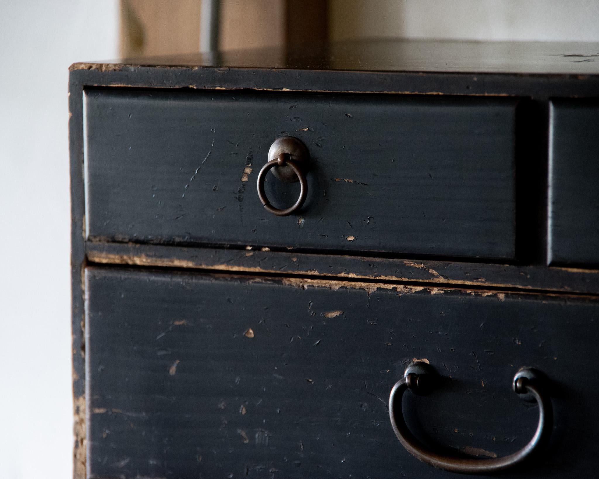 Japanese Antique Small Chest of Drawers, Keio Era (Edo Period, 1867), Wabi Sabi For Sale 2