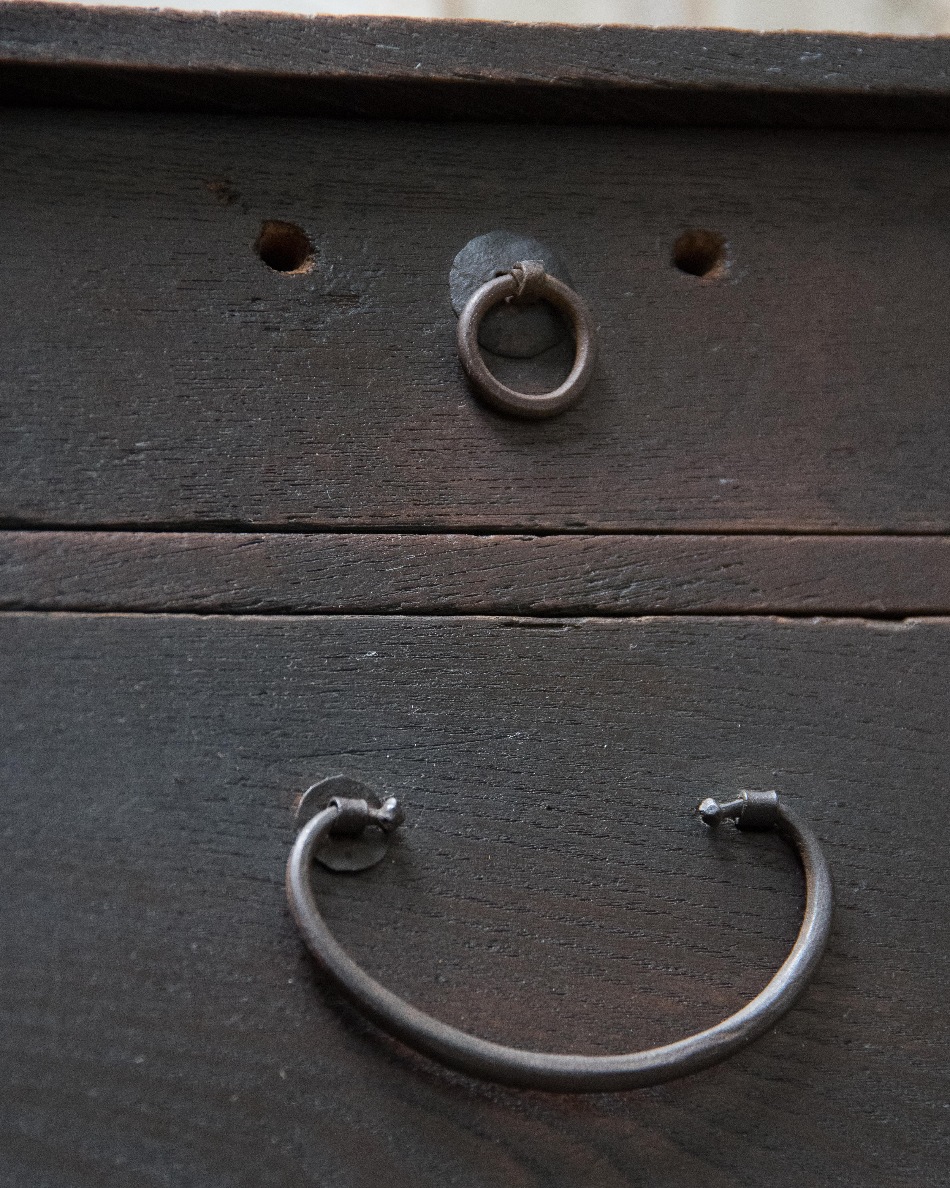 Cassettone antico giapponese, epoca Meiji (1868-1912), Wabi Sabi in vendita 2