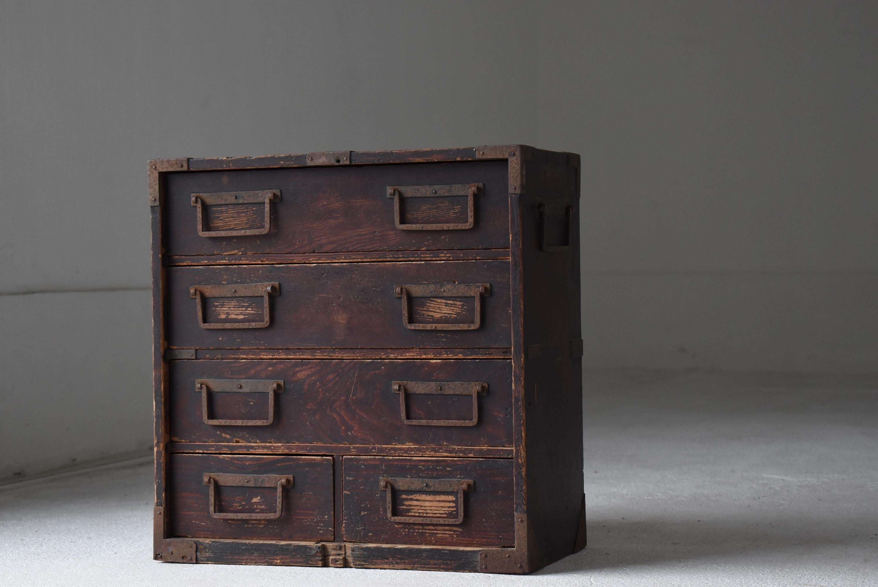 Meiji Piccolo cassetto antico giapponese degli anni 1860-1920 / Comodino Tansu Wabi Sabi in vendita