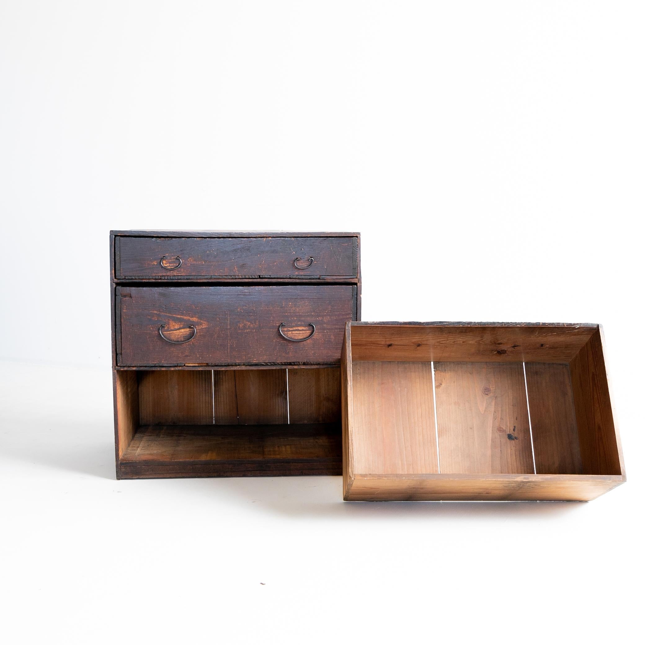 Petit tiroir/meuble de rangement japonais ancien Tansu Wabisabi en vente 2