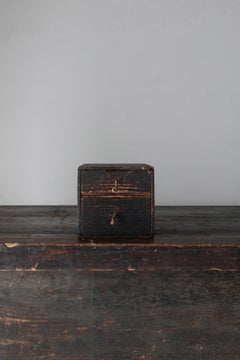 Japanese Antique Small Drawer / Storage / 1868-1912s / Wabi-Sabi Mingei