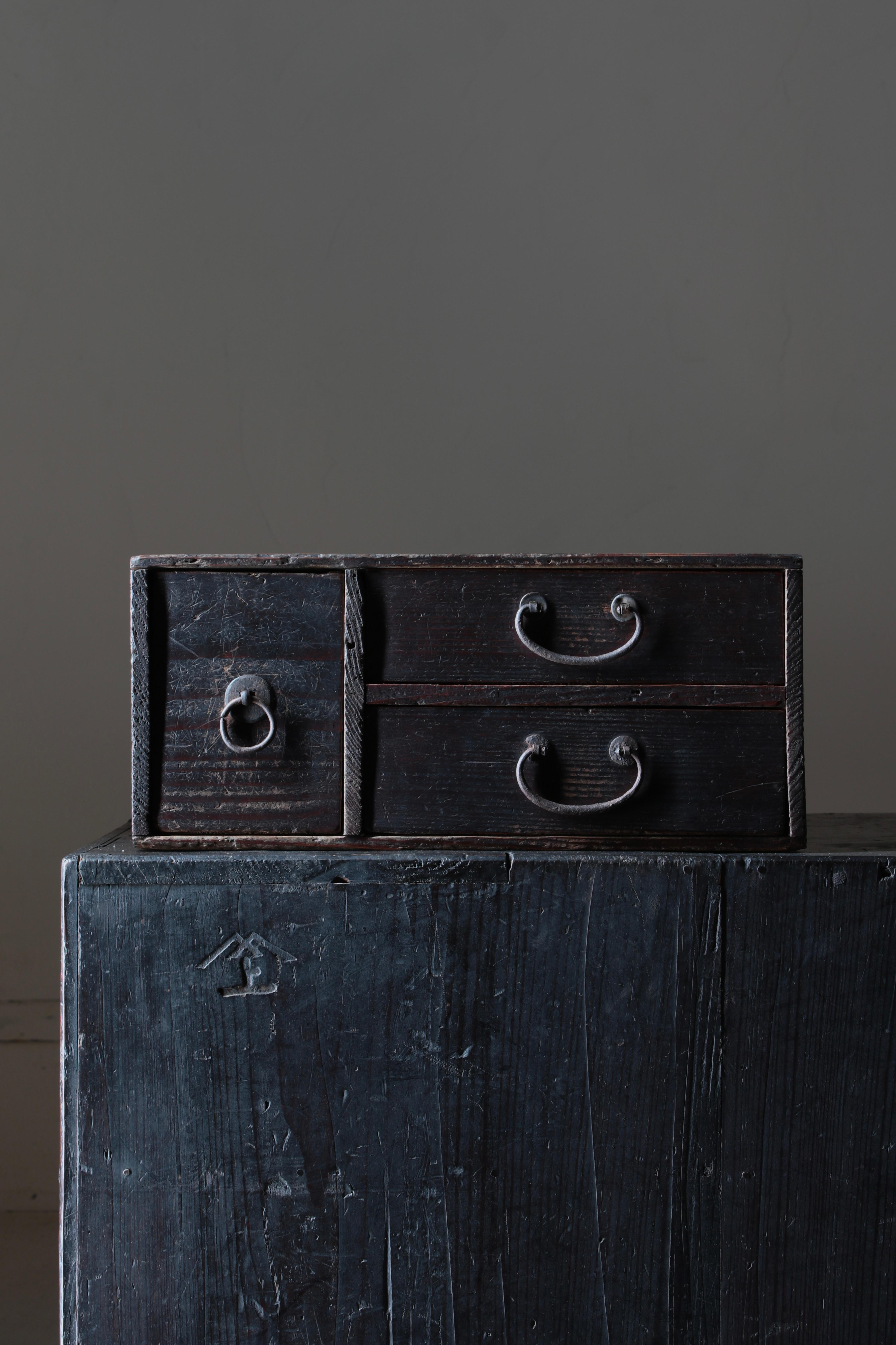 Meiji Japanese Antique Small Drawer /Storage Tansu / 1868-1912s / Wabi-Sabi Mingei