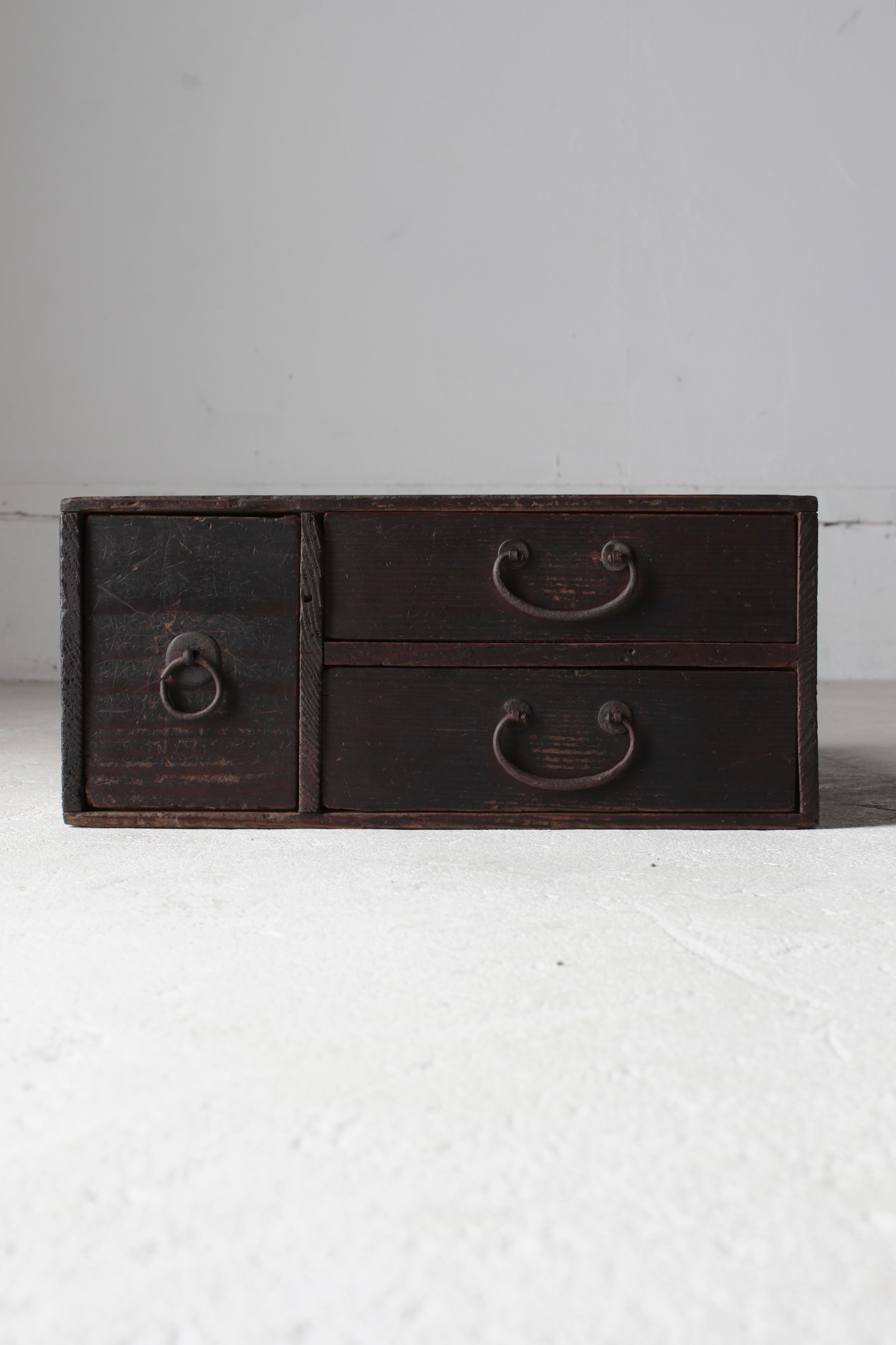 Japanese Antique Small Drawer /Storage Tansu / 1868-1912s / Wabi-Sabi Mingei In Good Condition In Iwate-gun Shizukuishi-cho, Iwate Prefecture