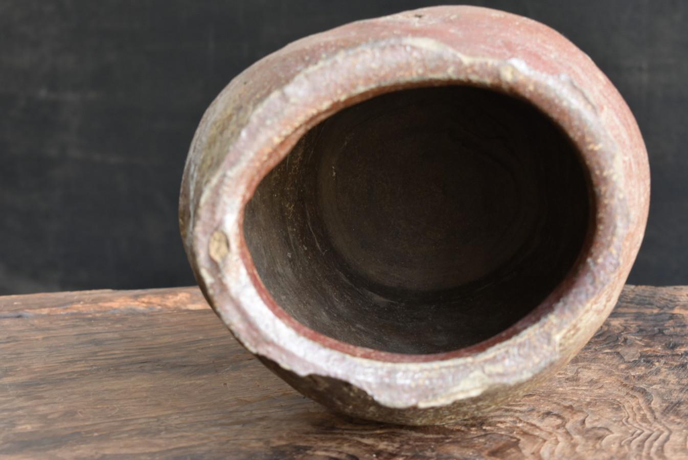 Japanese Antique small Pottery Jar 15-16th Century/ Wabi-Sabi Jar/Tokoname For Sale 12