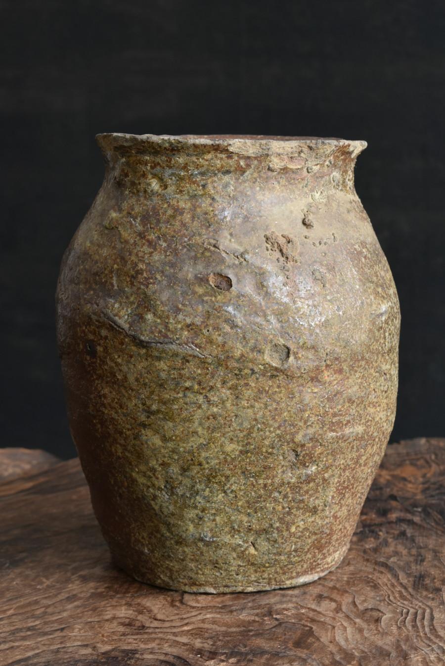 Hand-Crafted Japanese Antique small Pottery Jar 15-16th Century/ Wabi-Sabi Jar/Tokoname For Sale