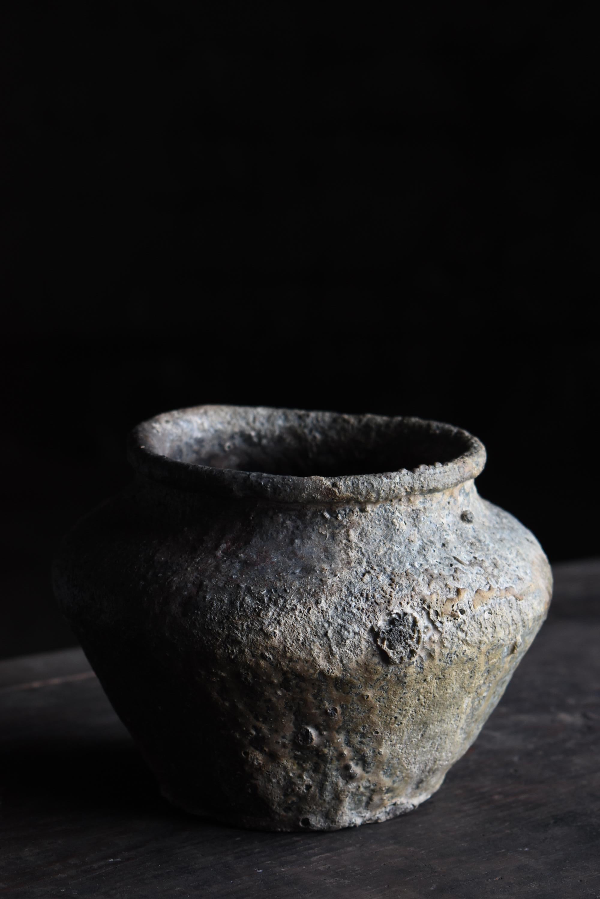 Meiji Japanese Old Small Pottery Vase / Wabi Sabi Flower Vase For Sale
