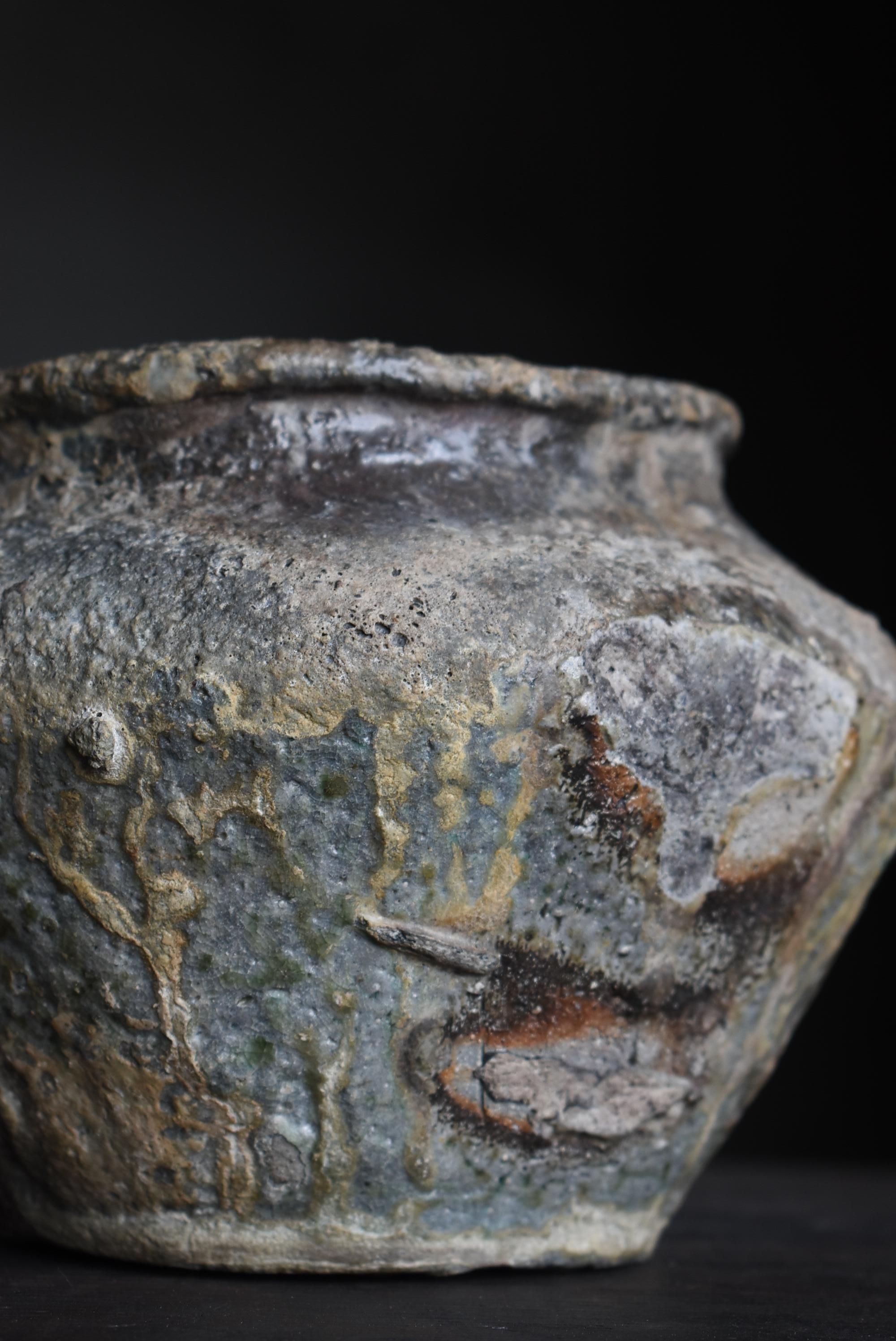 Poteries Ancien vase de poterie japonais / Vase à fleurs Wabi Sabi en vente