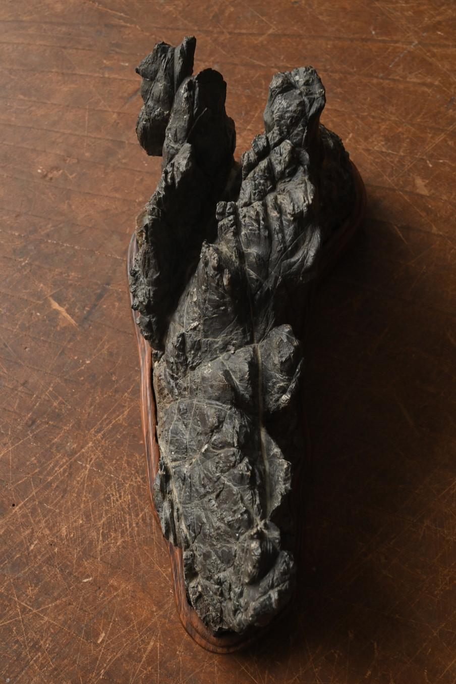 Japanese antique small scholar's stone/[Suiseki]/appreciated stone/mountain For Sale 5