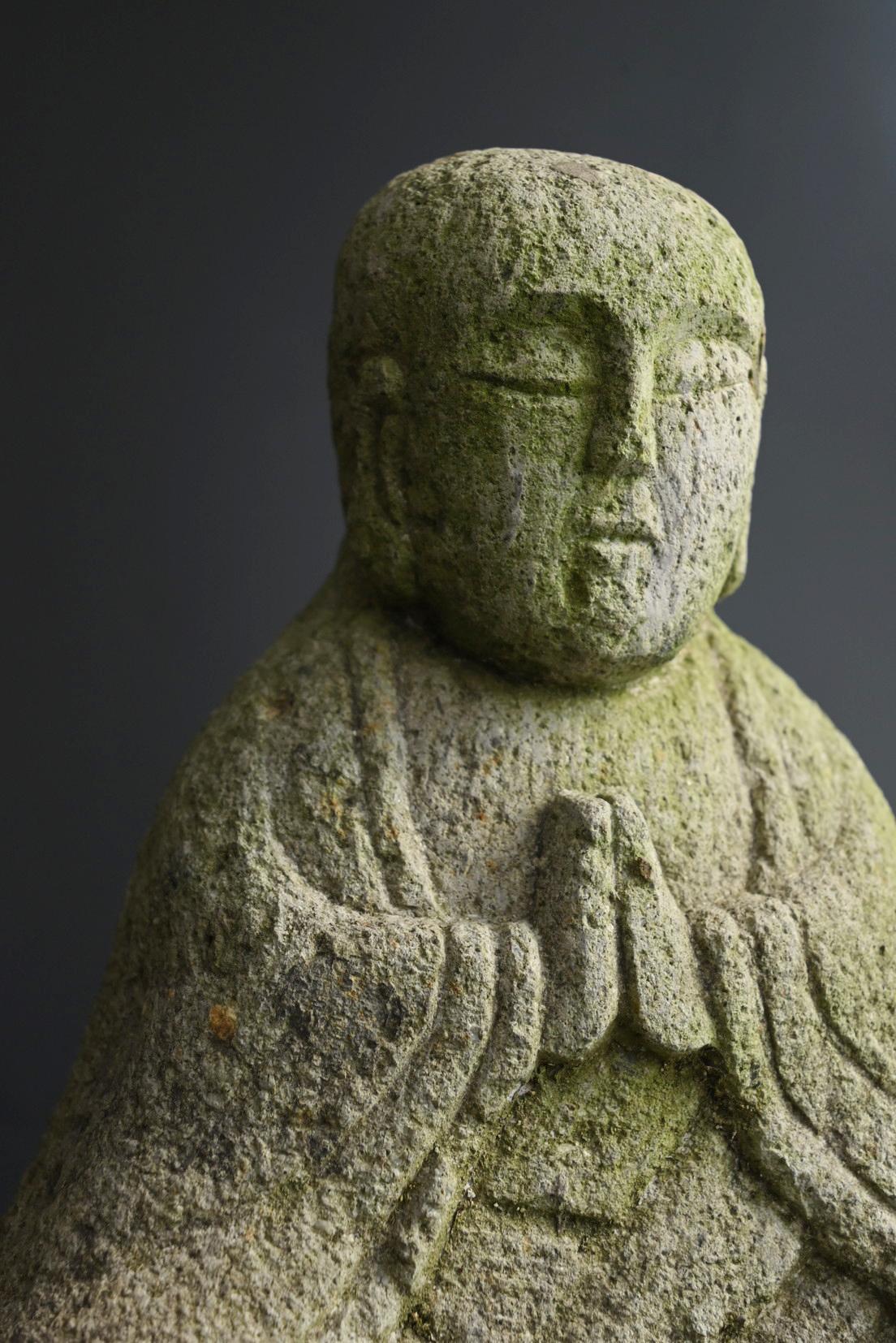 Antico Buddha giapponese in pietra / 1850-1920 / Statua di Buddha in pietra in vendita 6