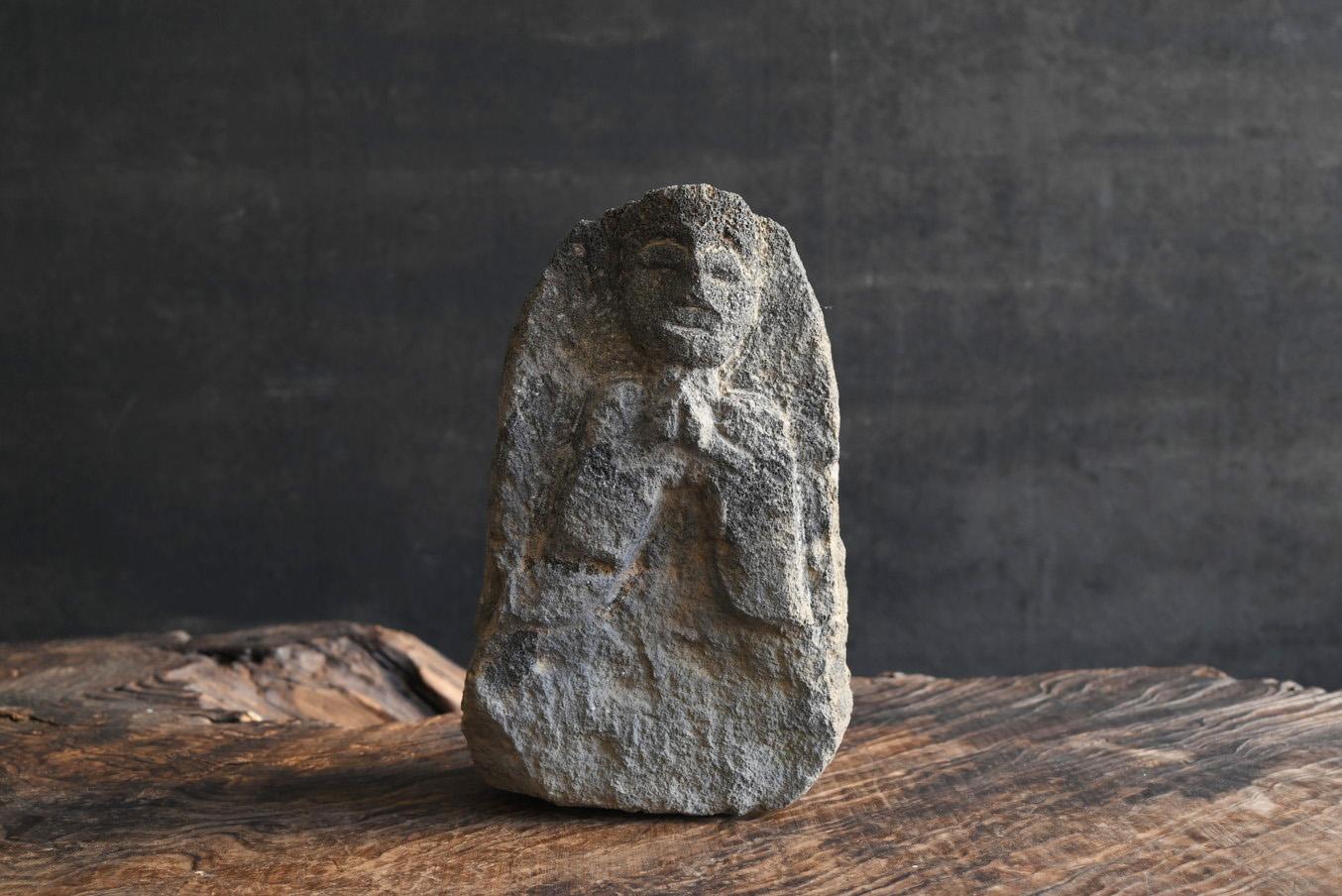 Antiker japanischer antiker kleiner Stein-Buddha „Jizo Bodhisattva“/1750-1850/Rare Design im Angebot 7