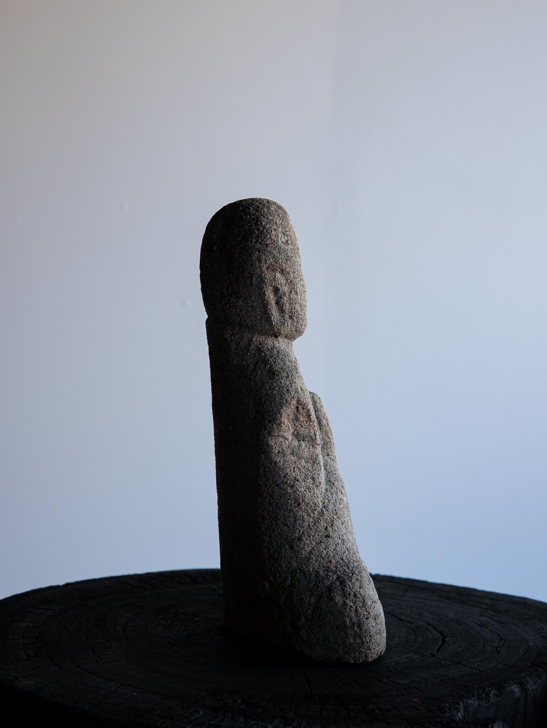 18th Century Japanese Antique small Stone Buddha/Jizo Bodhisattva/ Edo /1750-1868/ Wabi sabi For Sale