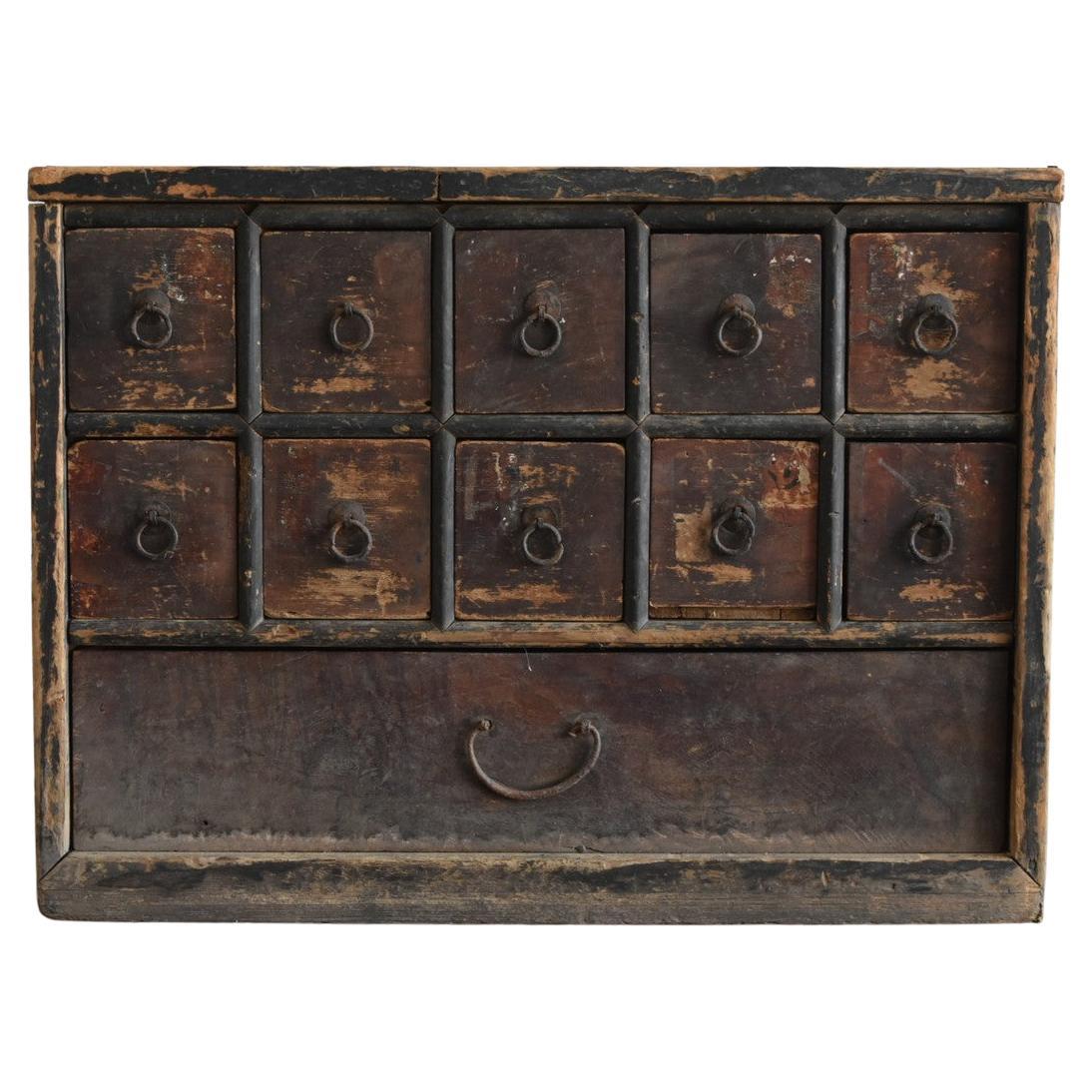 Japanese Antique Small Wooden Drawer / 1865-1868 / Late Edo Period / Storage Box For Sale