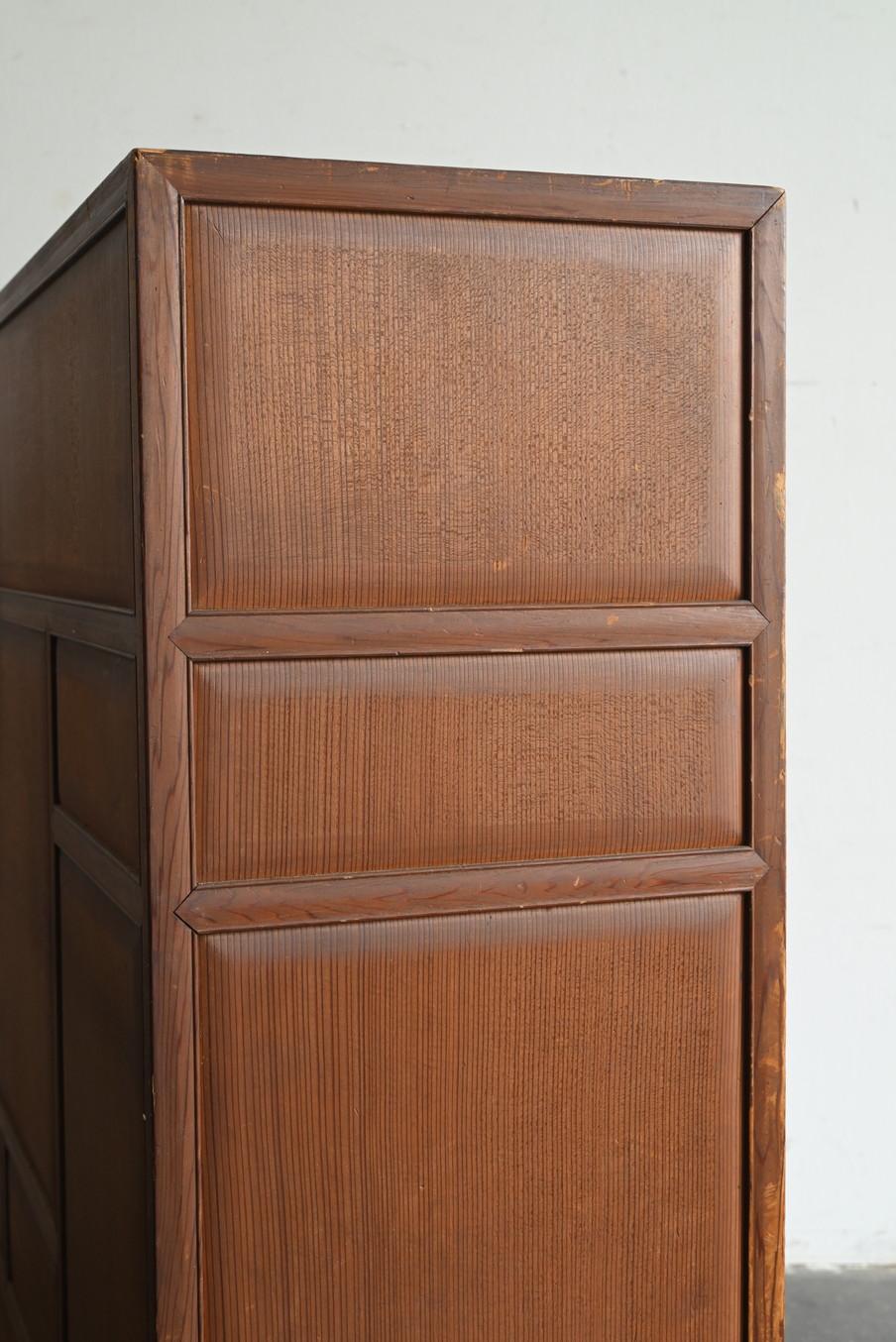 Japanese antique small wooden storage shelf / Early 20th century For Sale 3