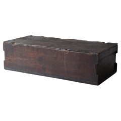 Japanese Antique Sofa Table or Storage Box 1860s-1920s / Side Table Wabisabi