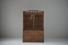 Mobile antico giapponese in Oak, primi anni Showa, Japandi Wabi-Sabi