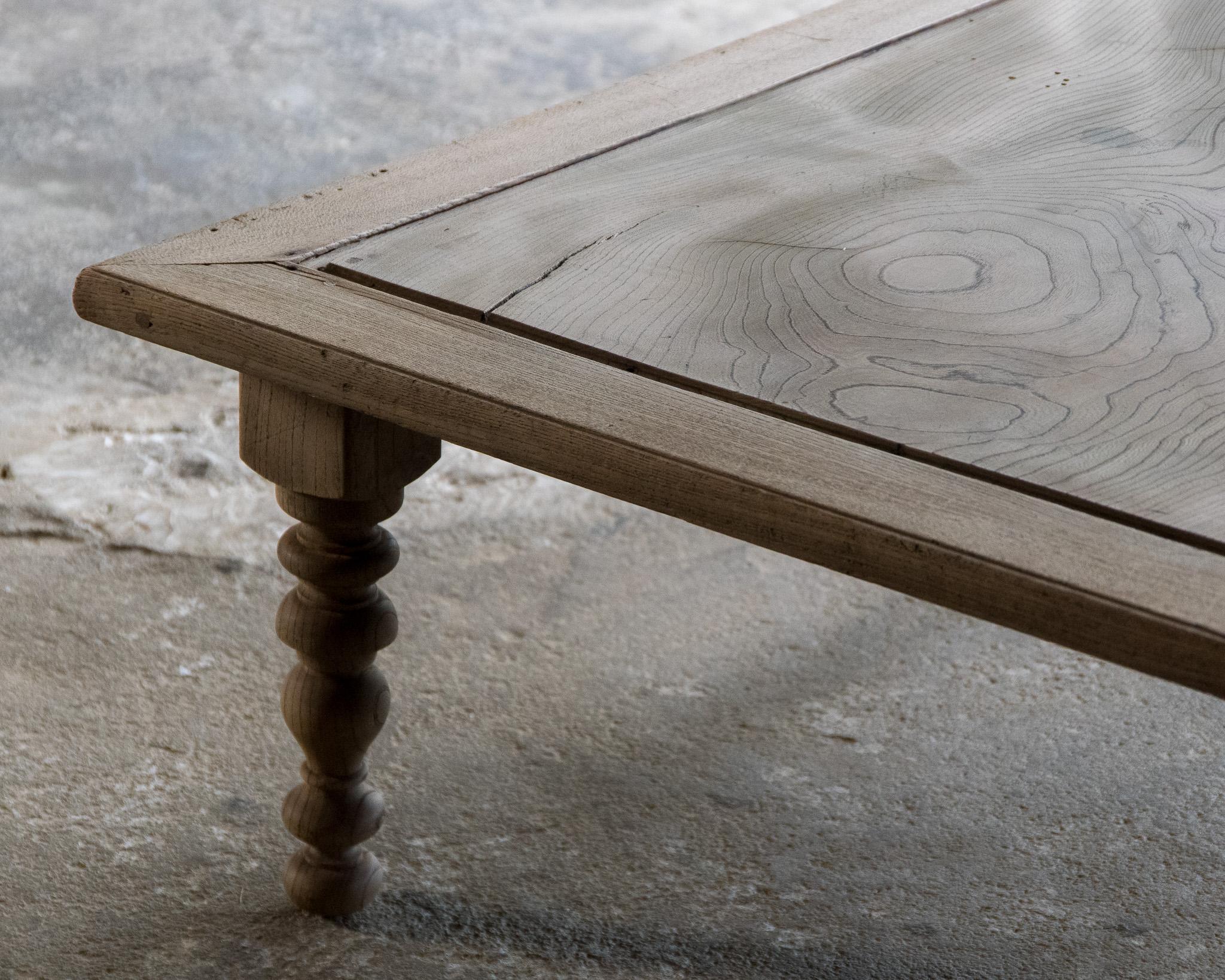 Mesa Baja Cuadrada Antigua Japonesa, Finales de la Era Meiji '1868-1912', Wabi Sabi en venta 3