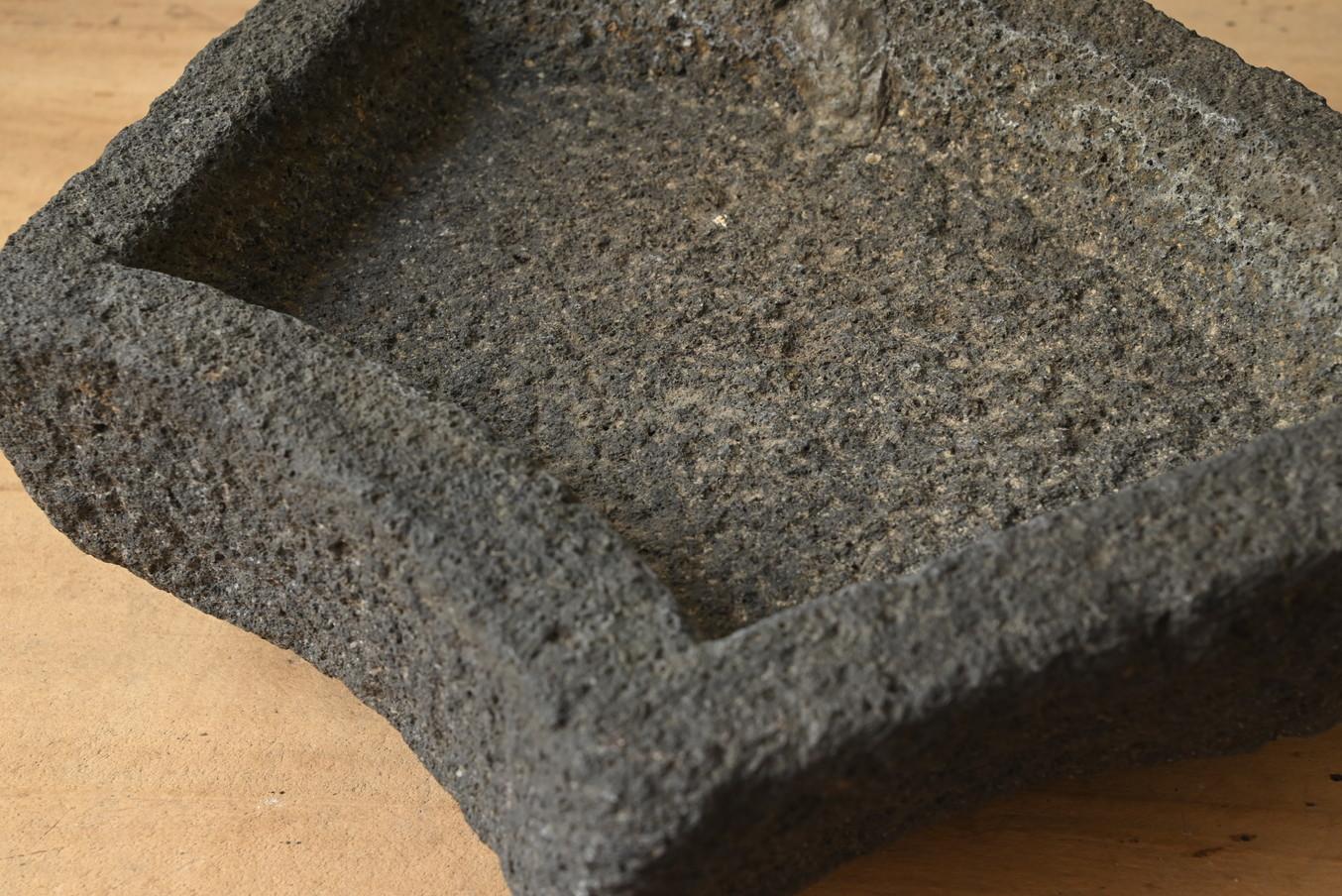 Japanese antique stone basin 