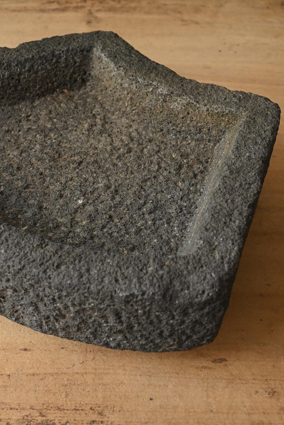 Japanese antique stone basin 