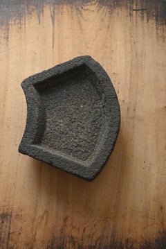 Japanese antique stone basin "Tsukubai" / Garden ornament / 1868-1920