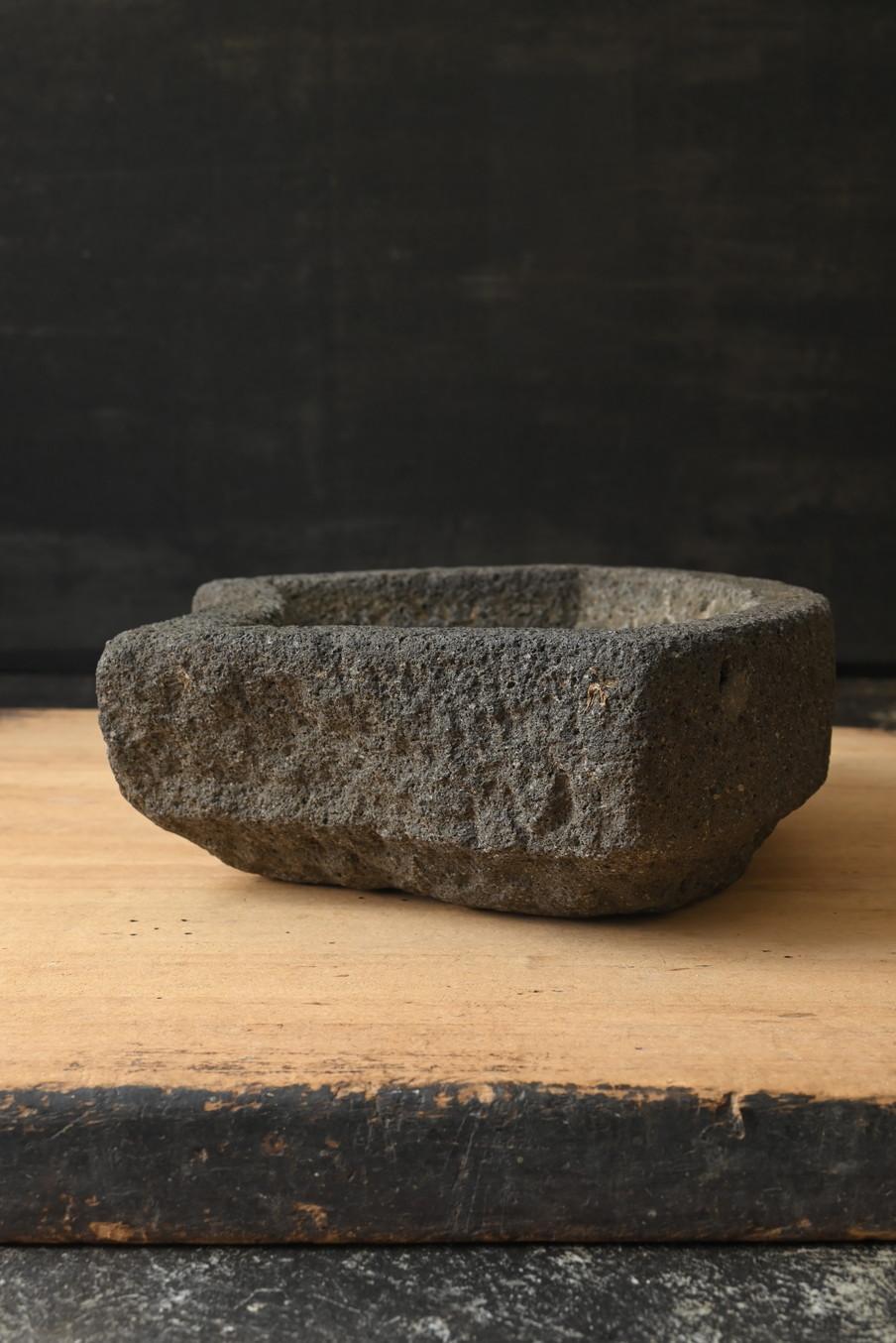 Stone Japanese antique stone basin 