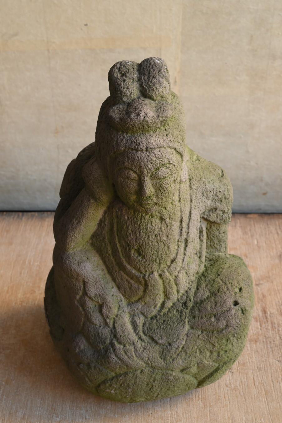 Japanese antique stone Buddha/1750-1850/Edo period/Nyoirin Kannon Bodhisattva 7