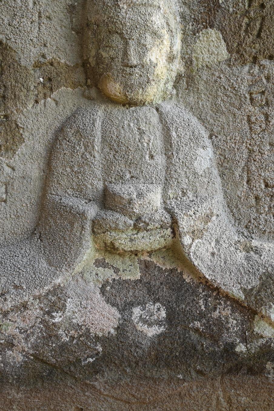 Japanese antique stone Buddha/1763/Middle Edo period/Kannon Bodhisattva In Good Condition In Sammu-shi, Chiba