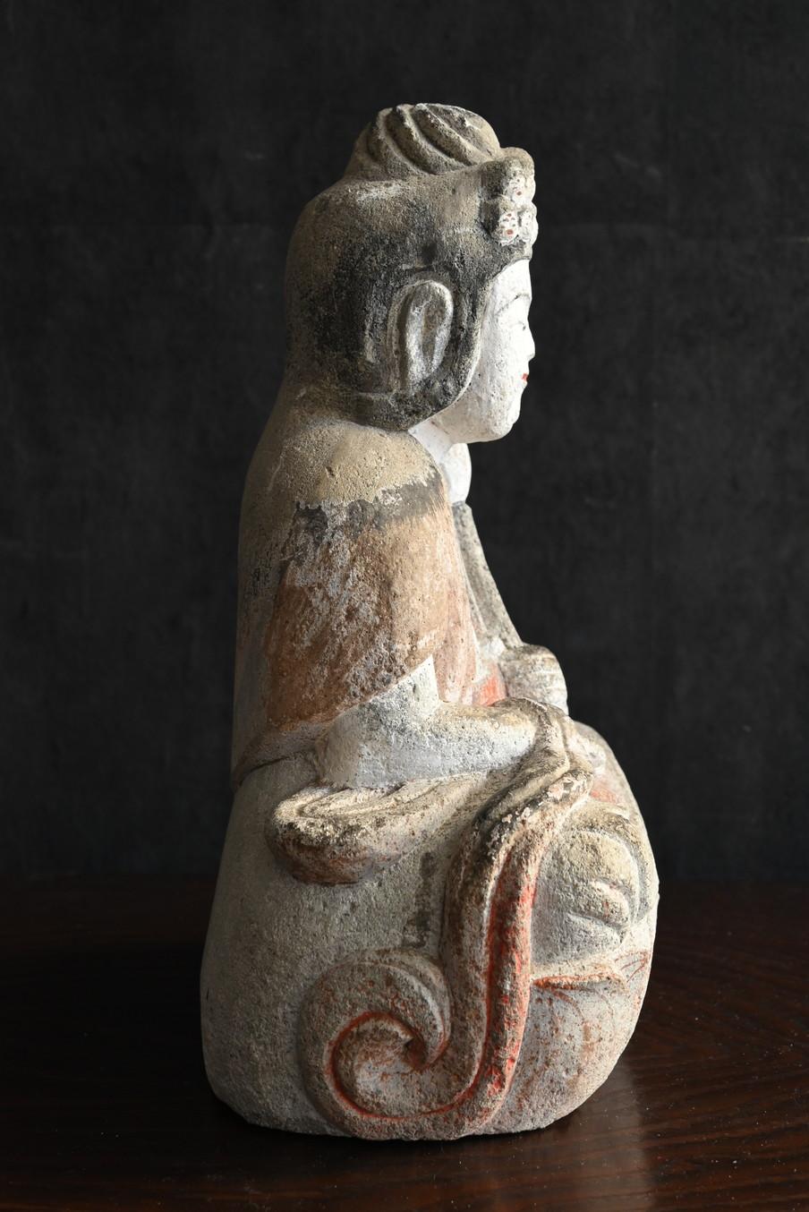 Buda de piedra antiguo japonés / 1800-1912 / [Bodhisattva Kannon de 11 caras]. 4