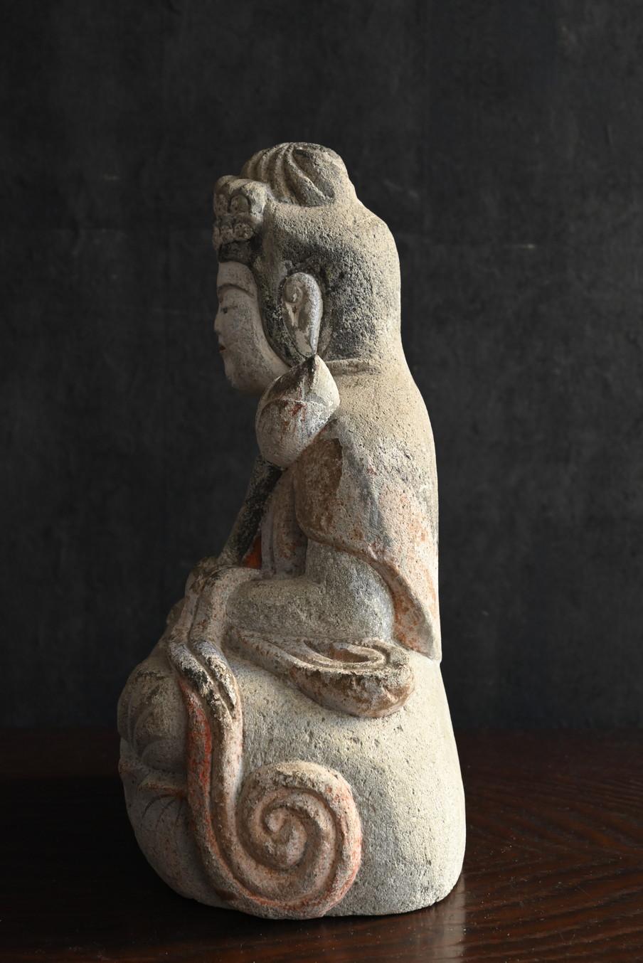Buda de piedra antiguo japonés / 1800-1912 / [Bodhisattva Kannon de 11 caras]. 5