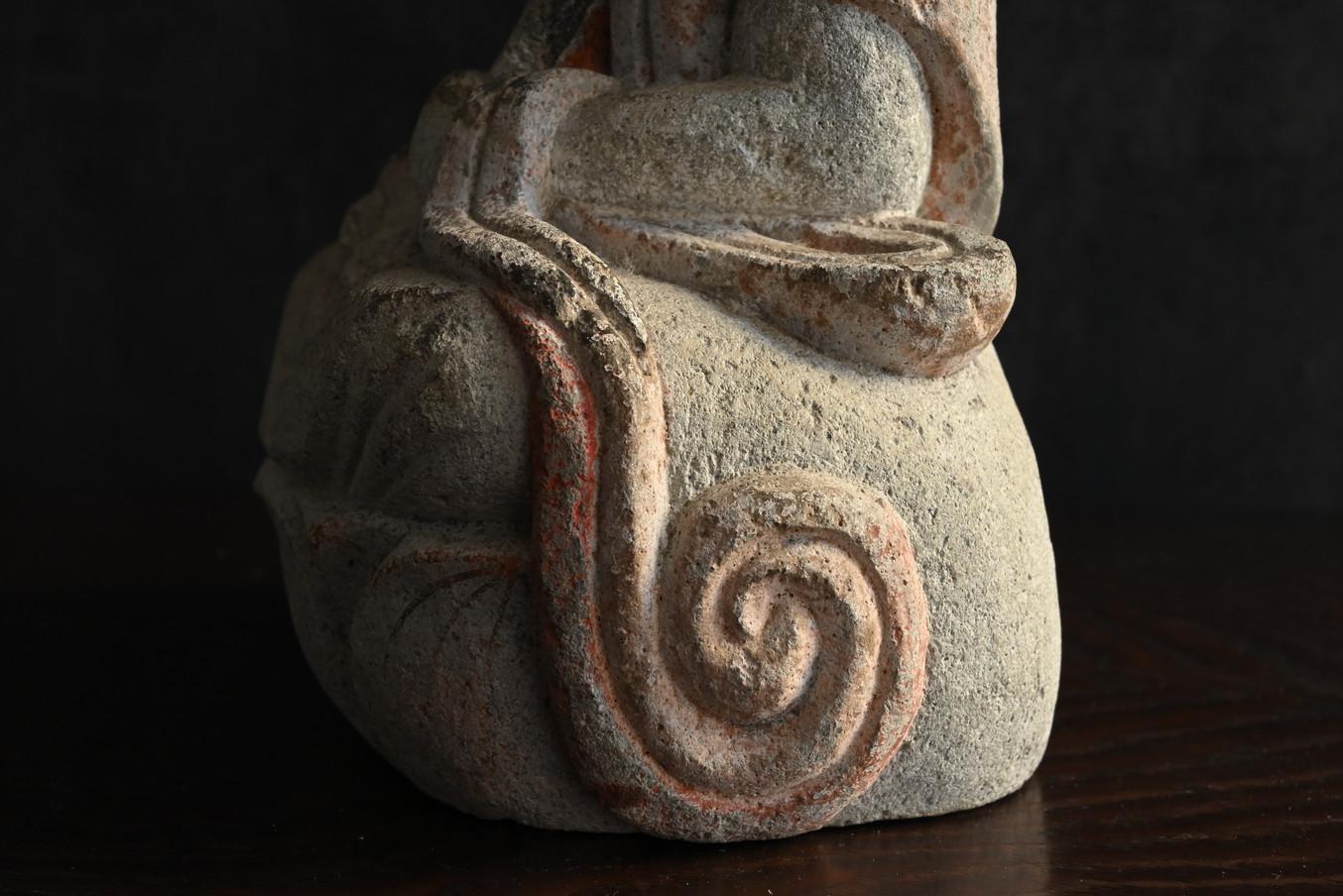 Buda de piedra antiguo japonés / 1800-1912 / [Bodhisattva Kannon de 11 caras]. 8