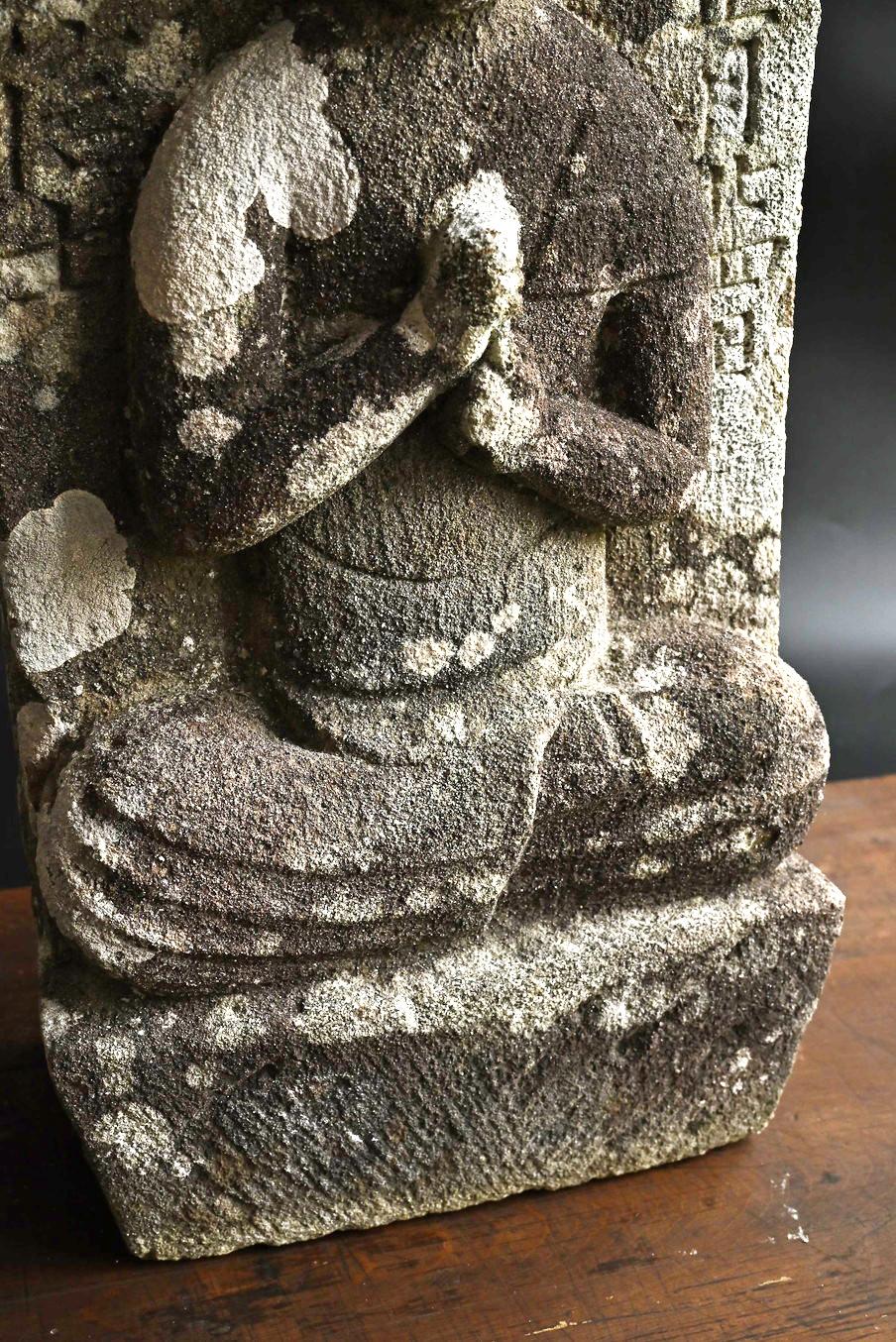 Japanese antique stone Buddha/Edo/1784/Kannon Bodhisattva/Garden ornament 2