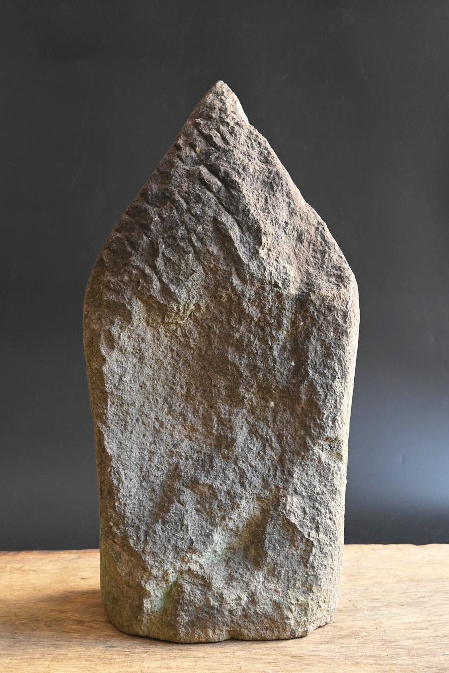 Antico Buddha giapponese in pietra /Kannon Bodhisattva / fine XIX-inizio XX secolo in vendita 1