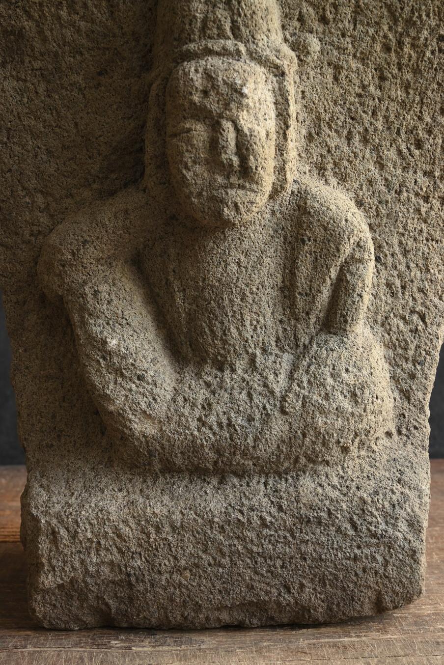Japanischer antiker Buddha Nyoirin Kannon aus Stein aus Japan/1750-1850/Edo-Periode 1