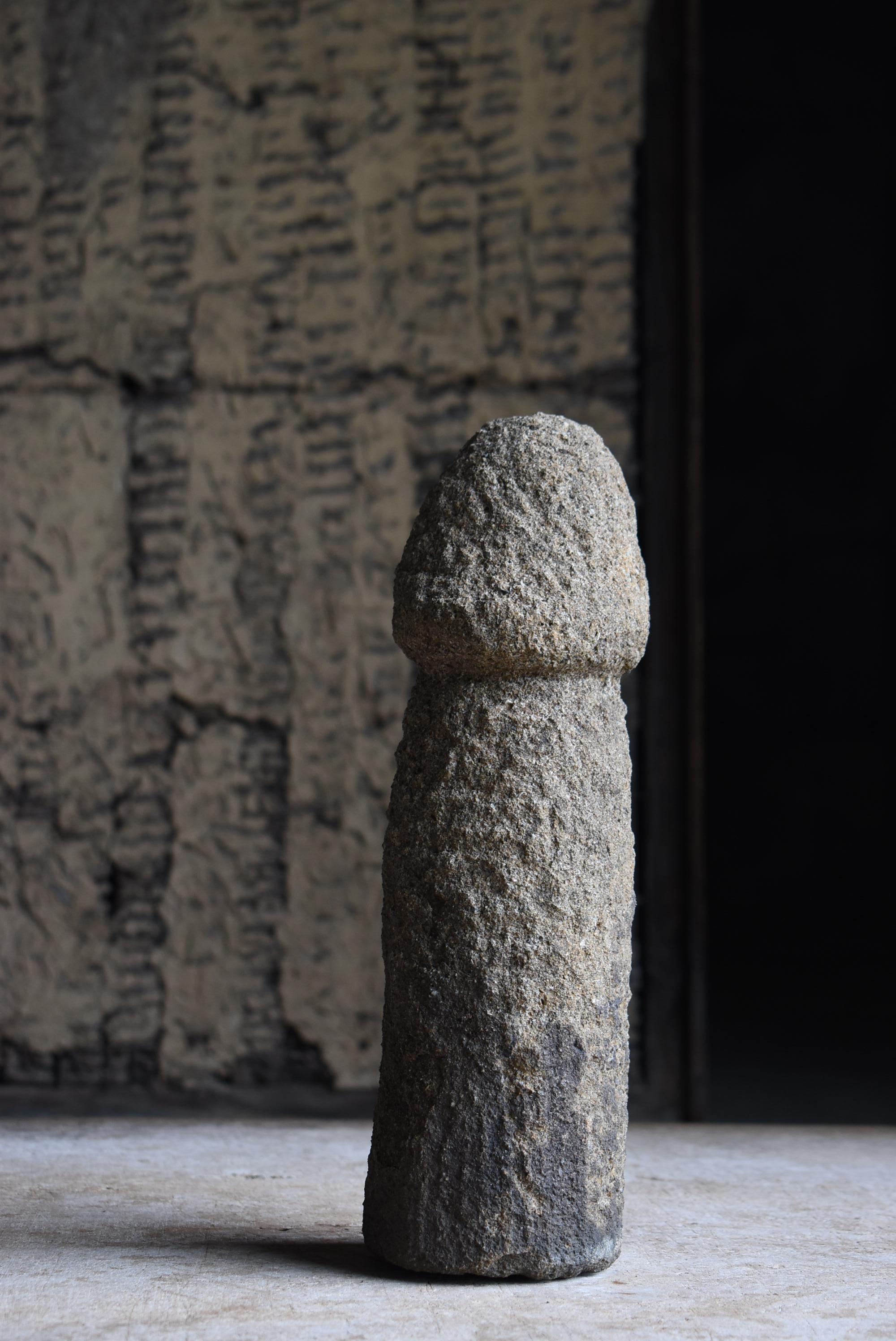 Edo Antico pene giapponese in pietra 1800-1860 / Scultura Wabi Sabi Mingei in vendita