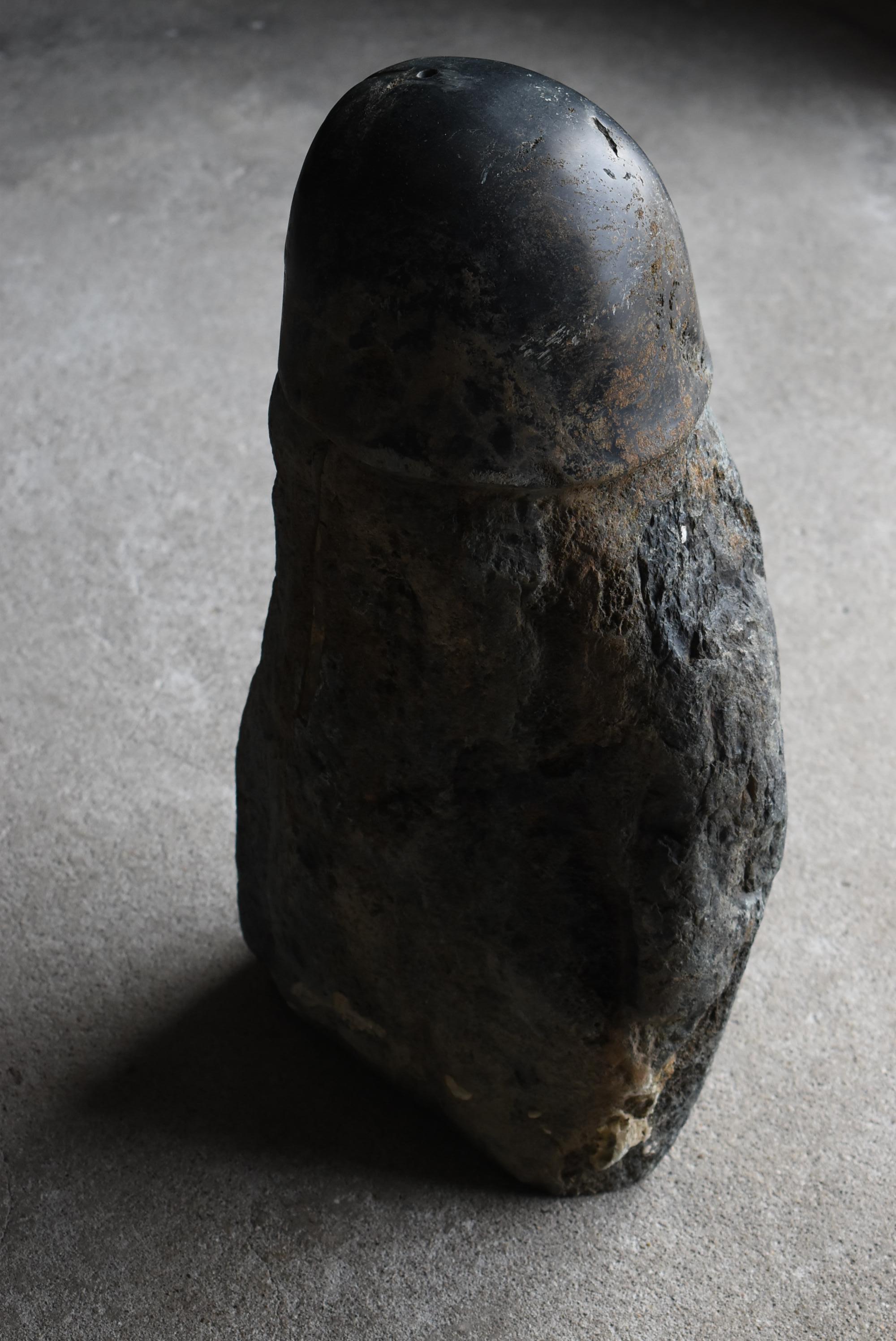 Japanese Antique Stone Carving Penis 1860s-1900s/Folk Crafts Mingei Art Object In Good Condition In Sammu-shi, Chiba