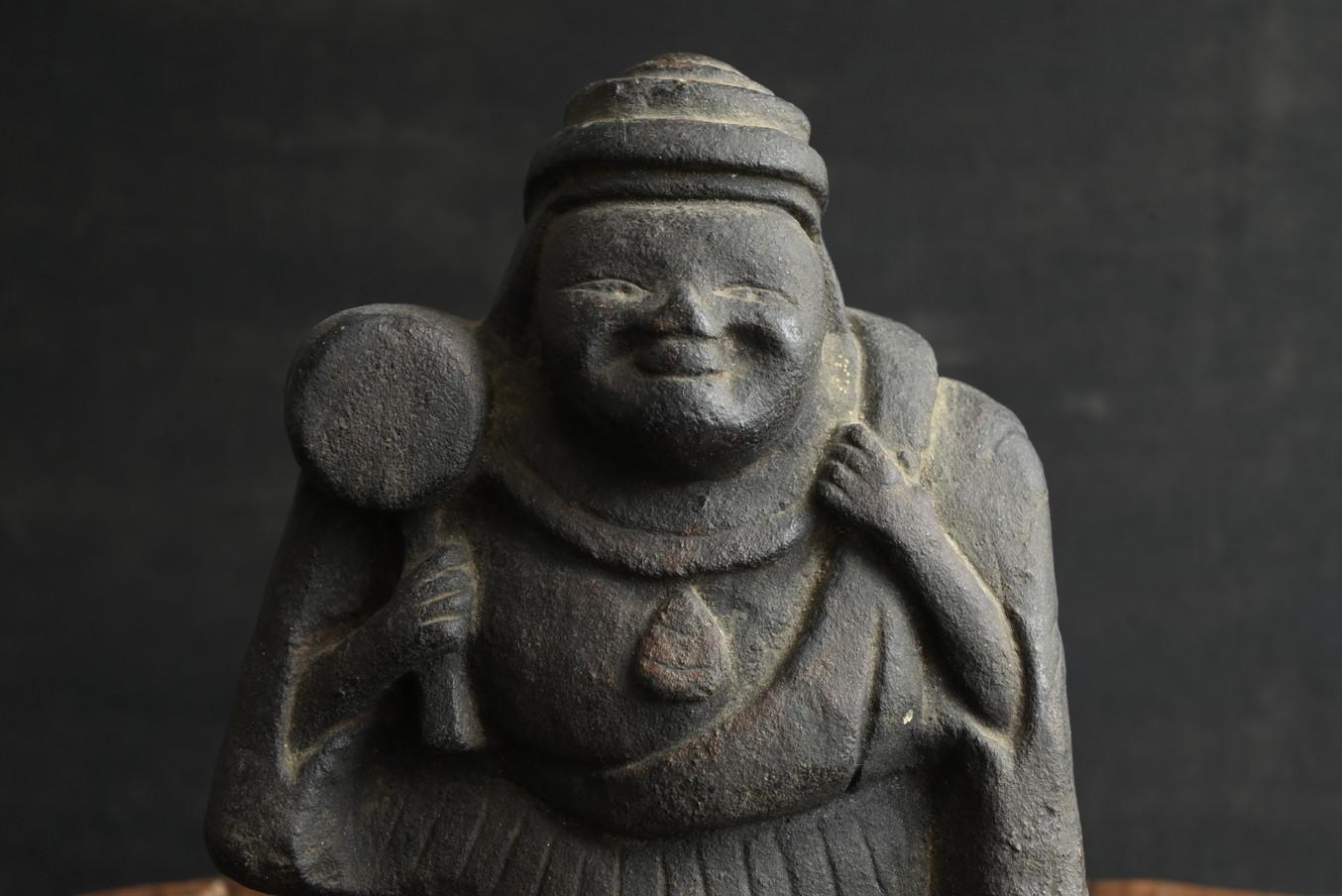 18th Century and Earlier Japanese antique stone god/[Daikokuten]/Stone Buddhas from the Edo period For Sale