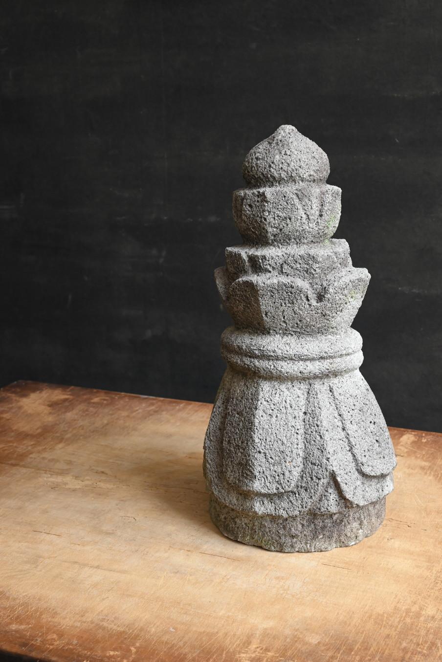Japanese antique stone pagoda tip/Edo period/Temple item/Garden decoration 5