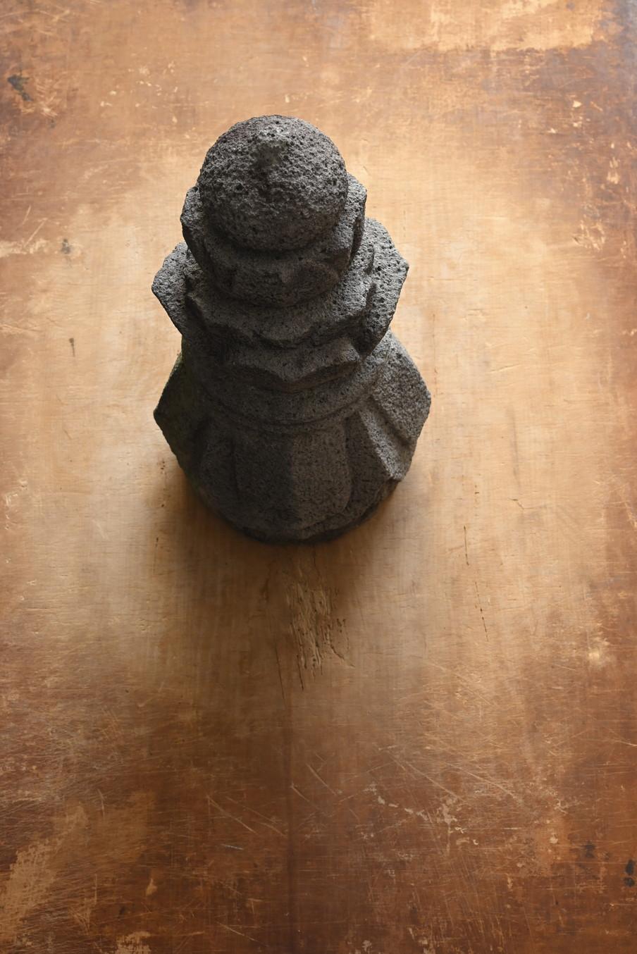 Japanese antique stone pagoda tip/Edo period/Temple item/Garden decoration 9