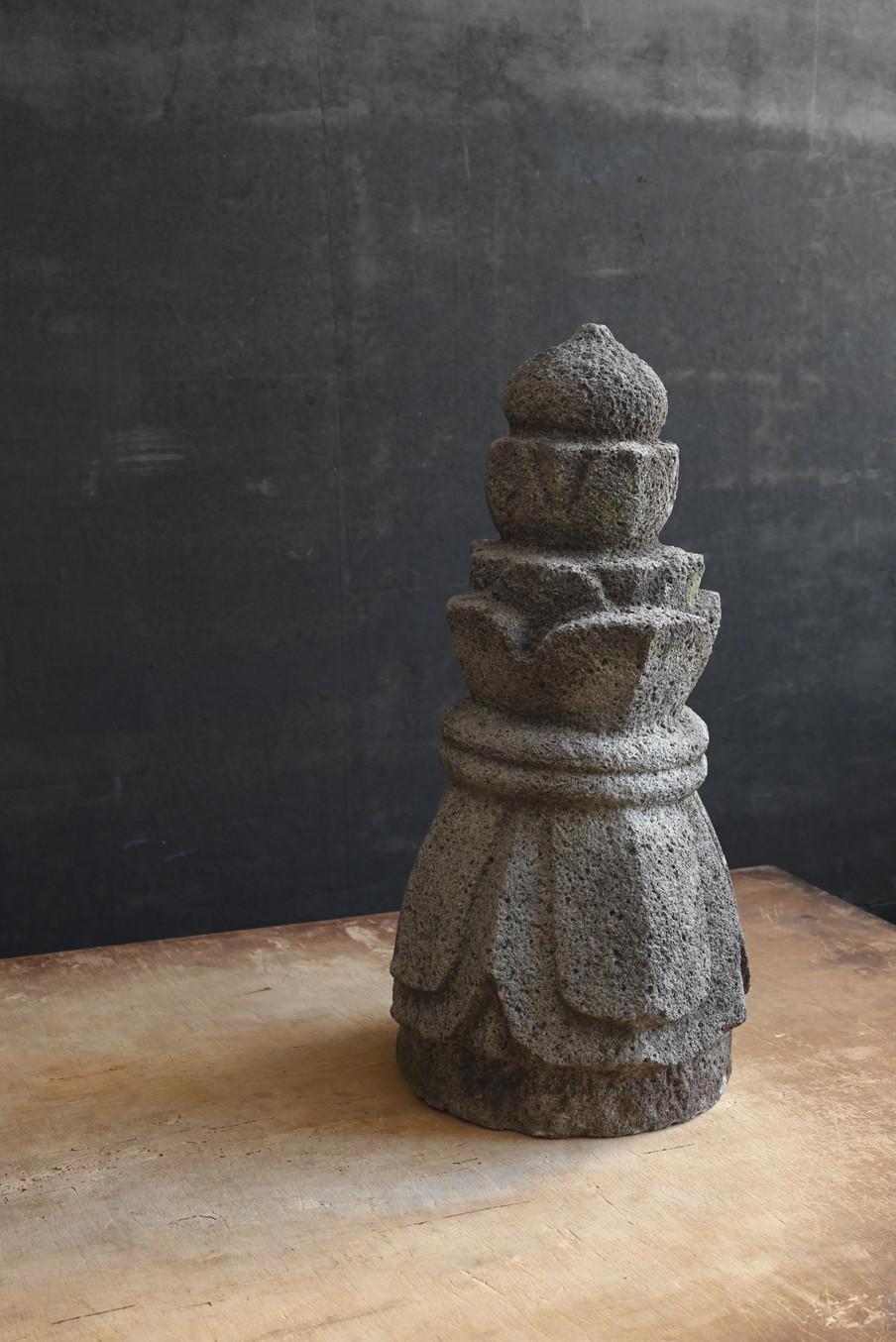 Japanese antique stone pagoda tip/Edo period/Temple item/Garden decoration 10