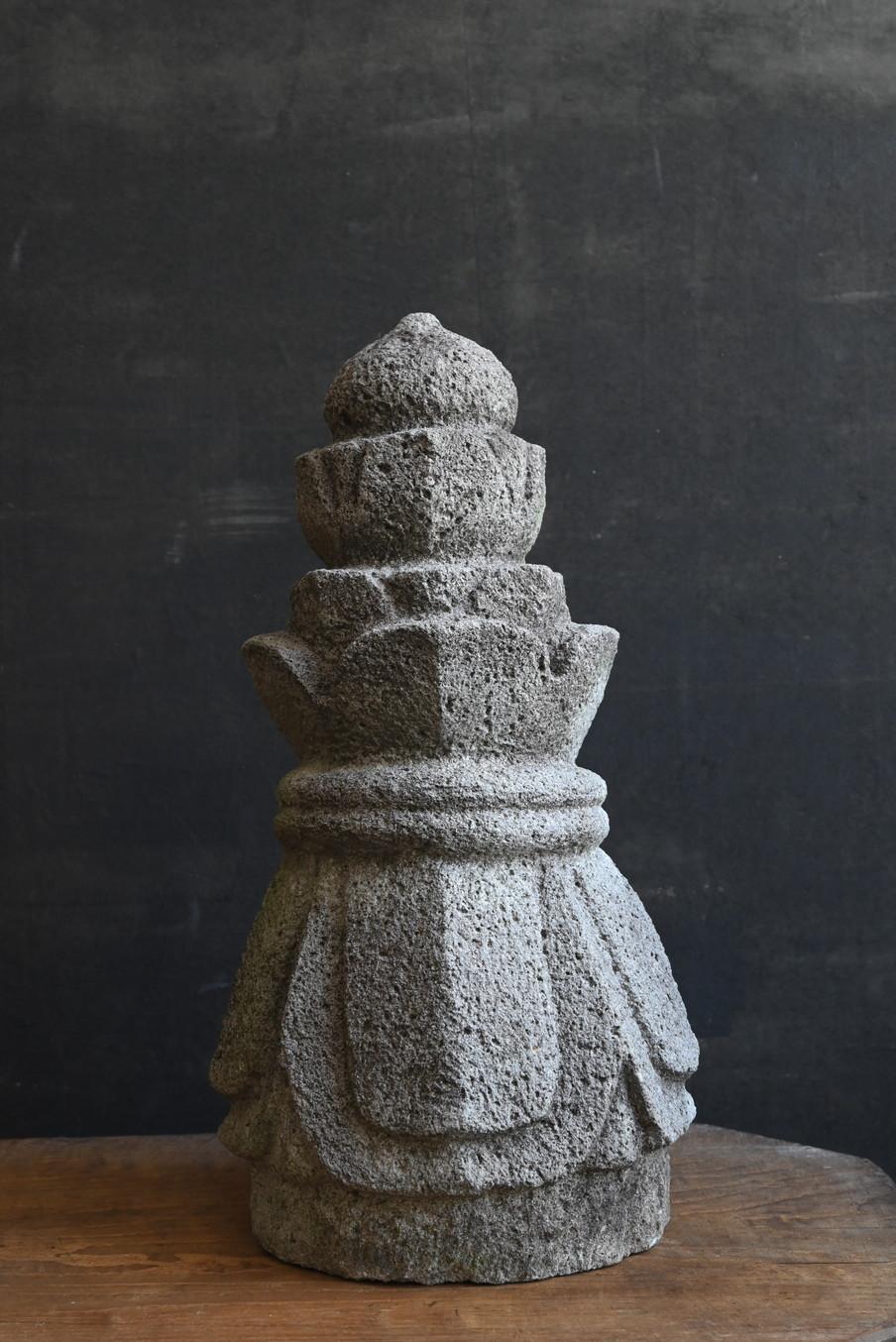Stone Japanese antique stone pagoda tip/Edo period/Temple item/Garden decoration