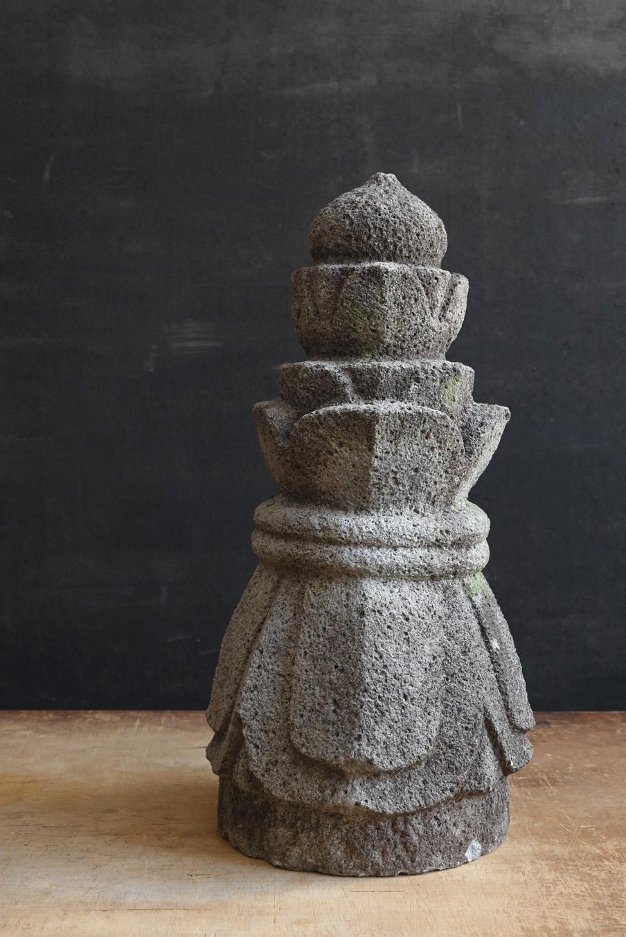 Japanese antique stone pagoda tip/Edo period/Temple item/Garden decoration 2