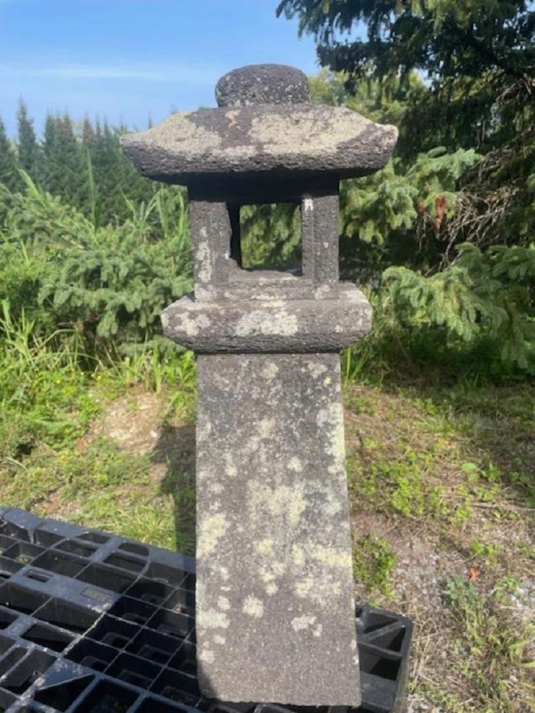 Meiji Japanese Antique Stone Lantern